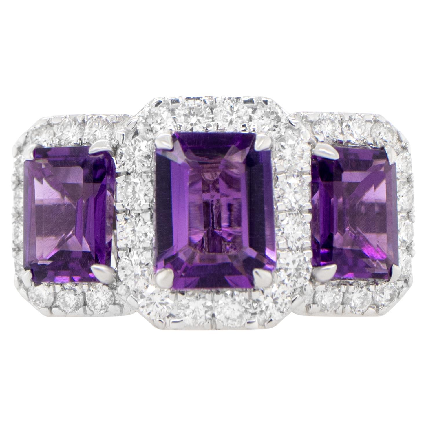 Anillo Amatista Tres Piedras Engaste Diamante 3,92 Quilates Oro 18K