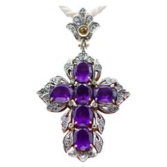 Halskette mit Kreuzanhänger aus Roségold mit Amethyst, Topas, Diamanten, Roségold und Silber
