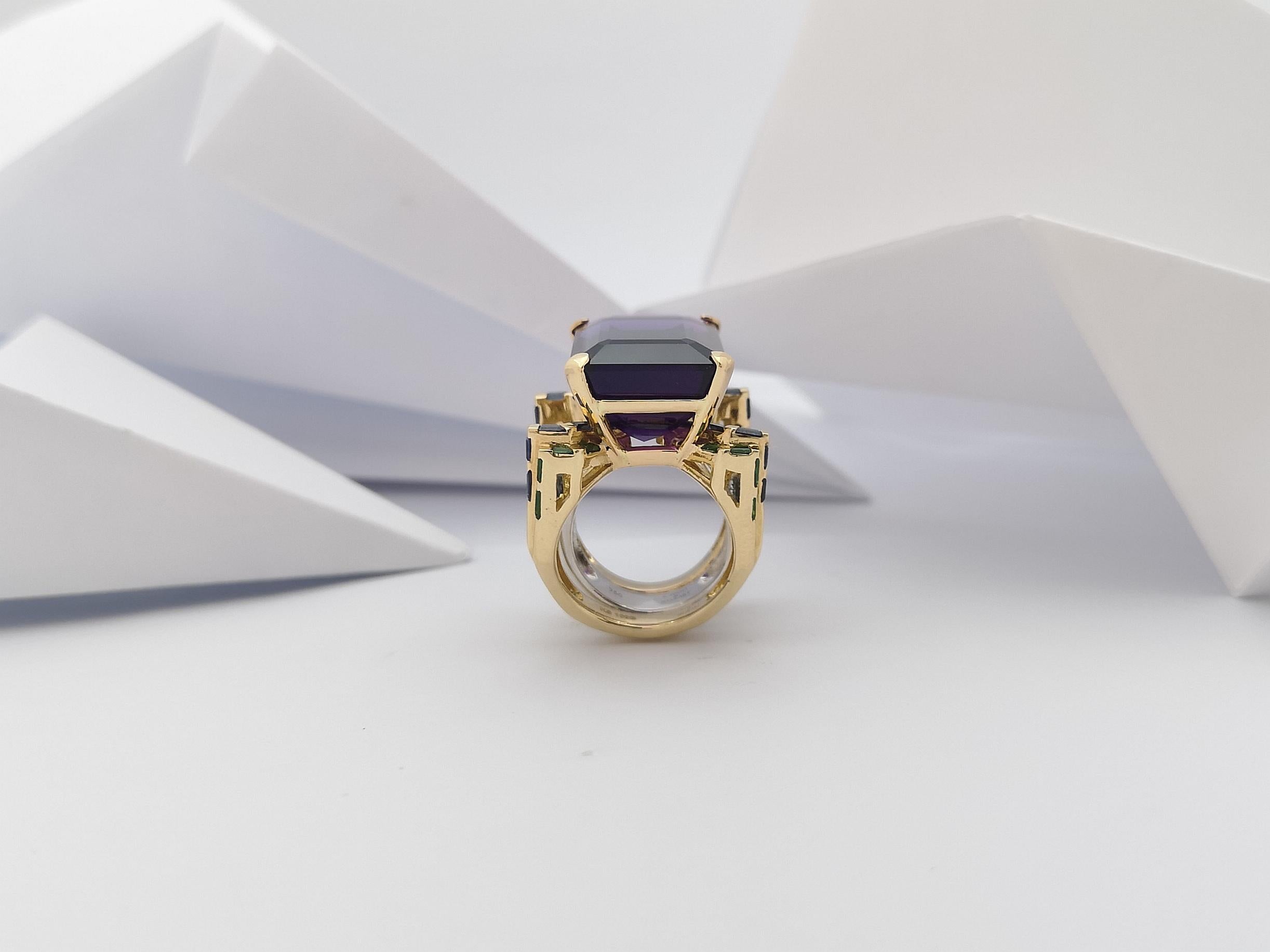 Ring mit Amethyst, Tsavorit, blauem Saphir und Diamant in 18 Karat Goldfassung im Angebot 11