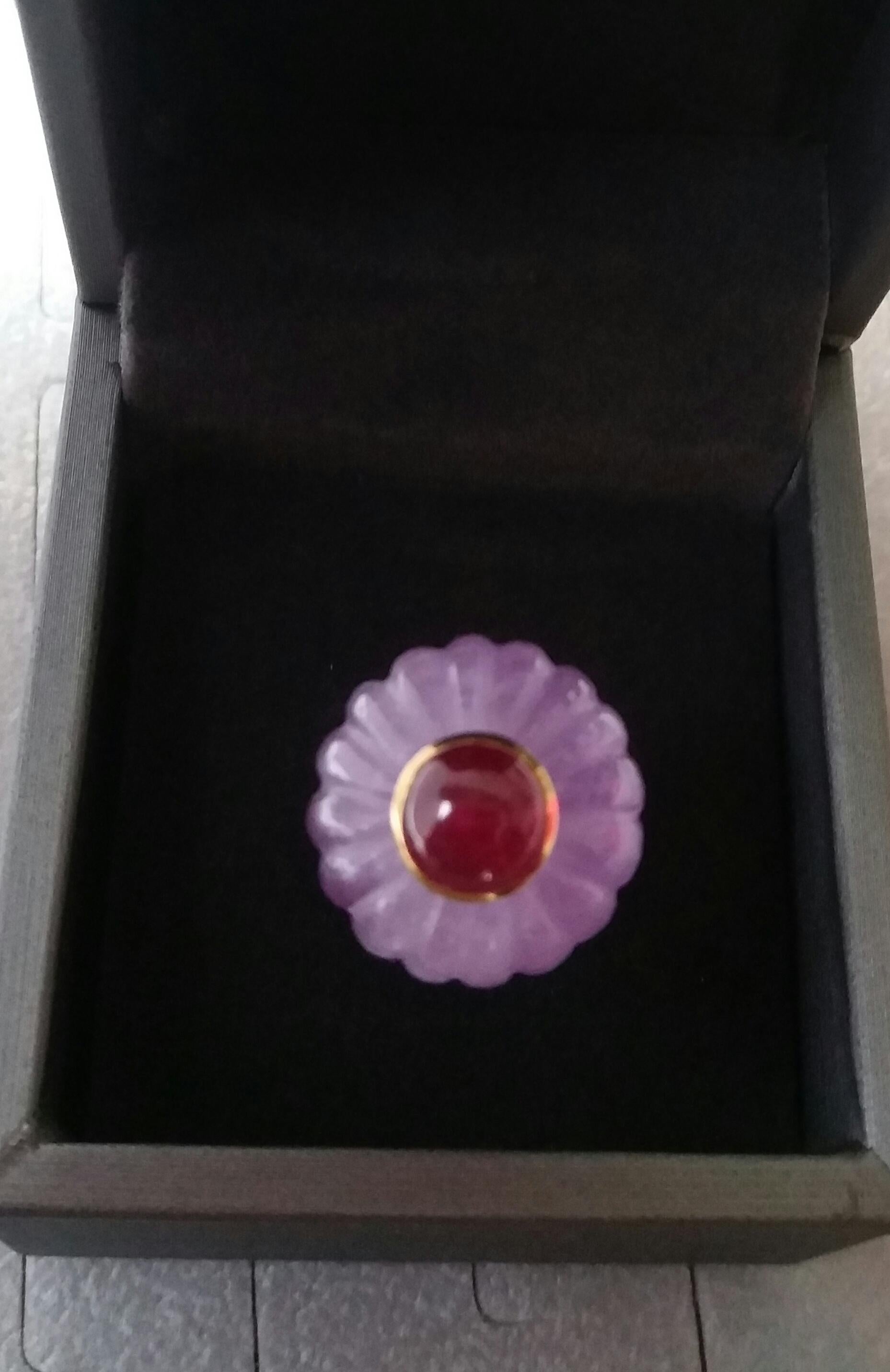 Women's Natural Carved Amethyst Ball Ruby Cabochon 14 Karat Yellow Gold Cocktail Ring For Sale