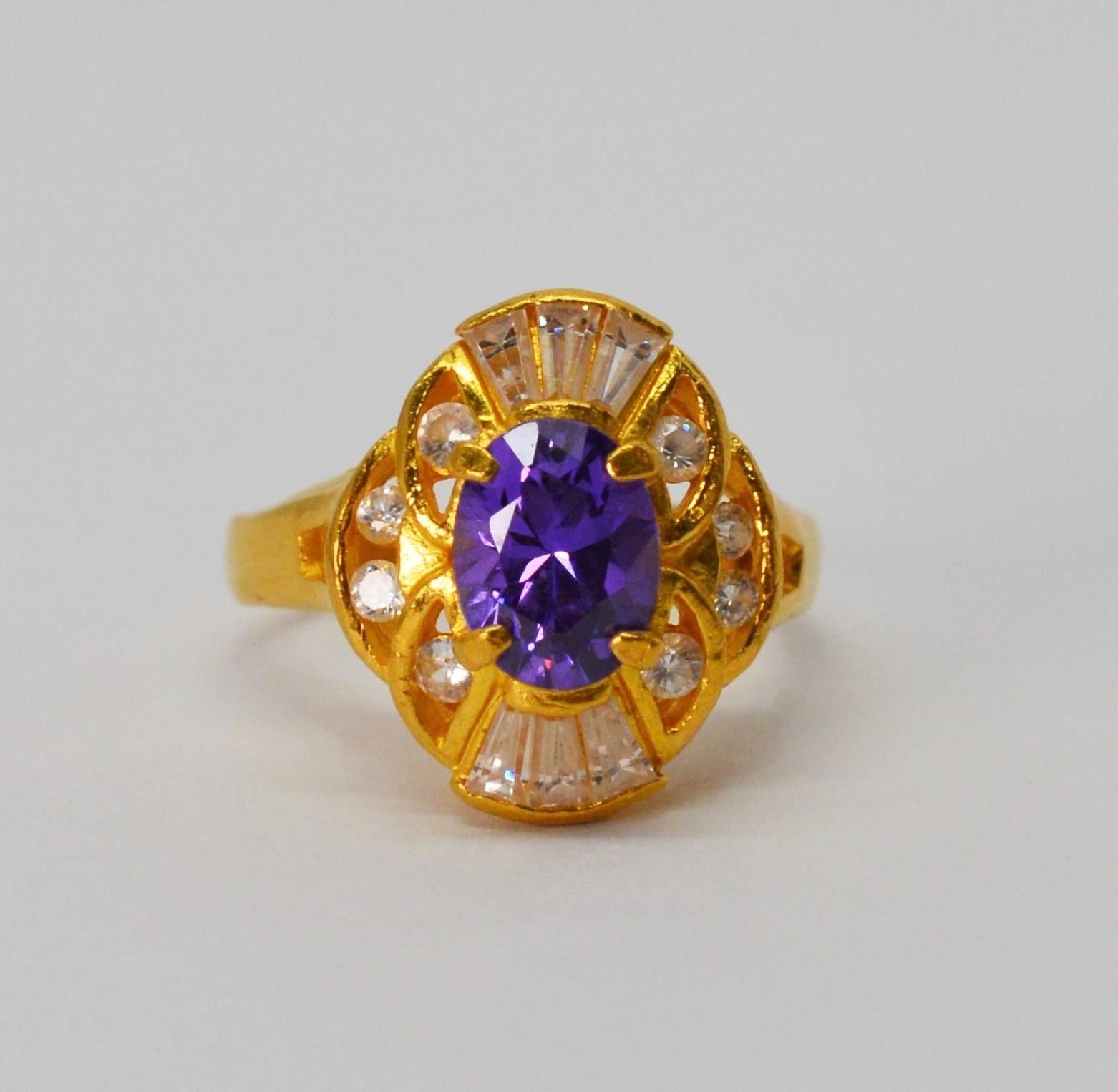 Pendentif et bague assortie en or jaune avec améthyste blanche et diamants en vente 2
