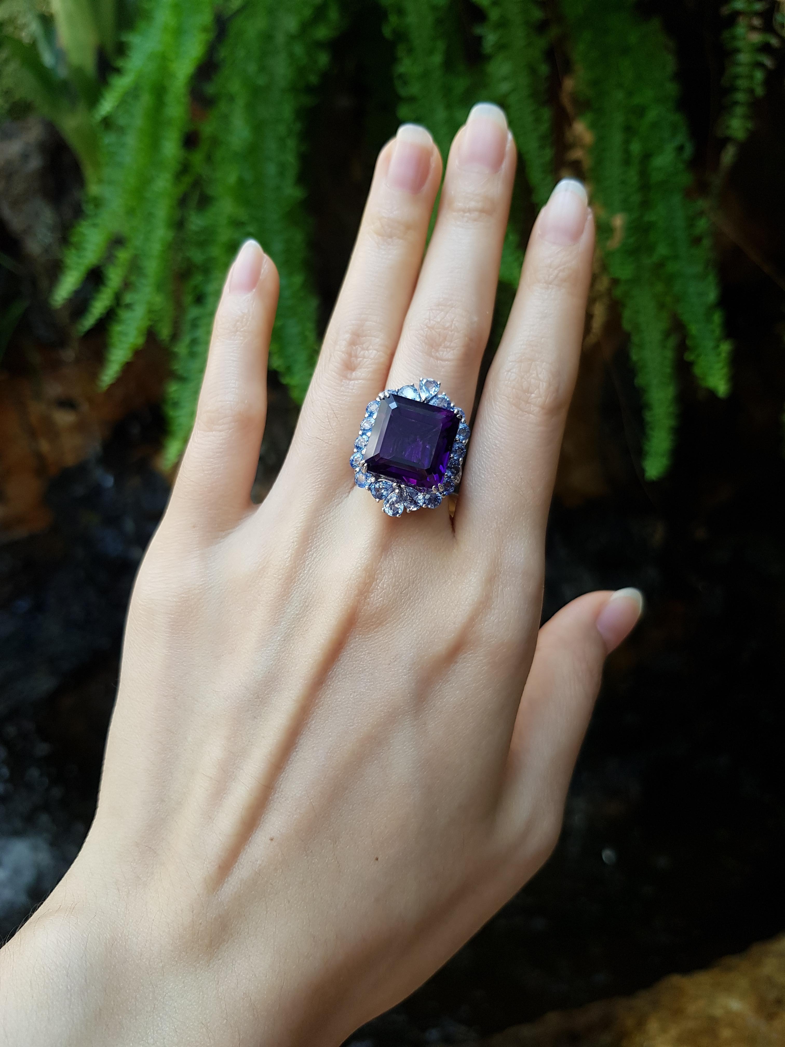 Amethyst 14.03 carats with Blue Sapphire 3.62 carats Ring set in 18 Karat White Gold Settings 

Width: 1.8 cm
Length: 1.8 cm 
Ring Size: 50

