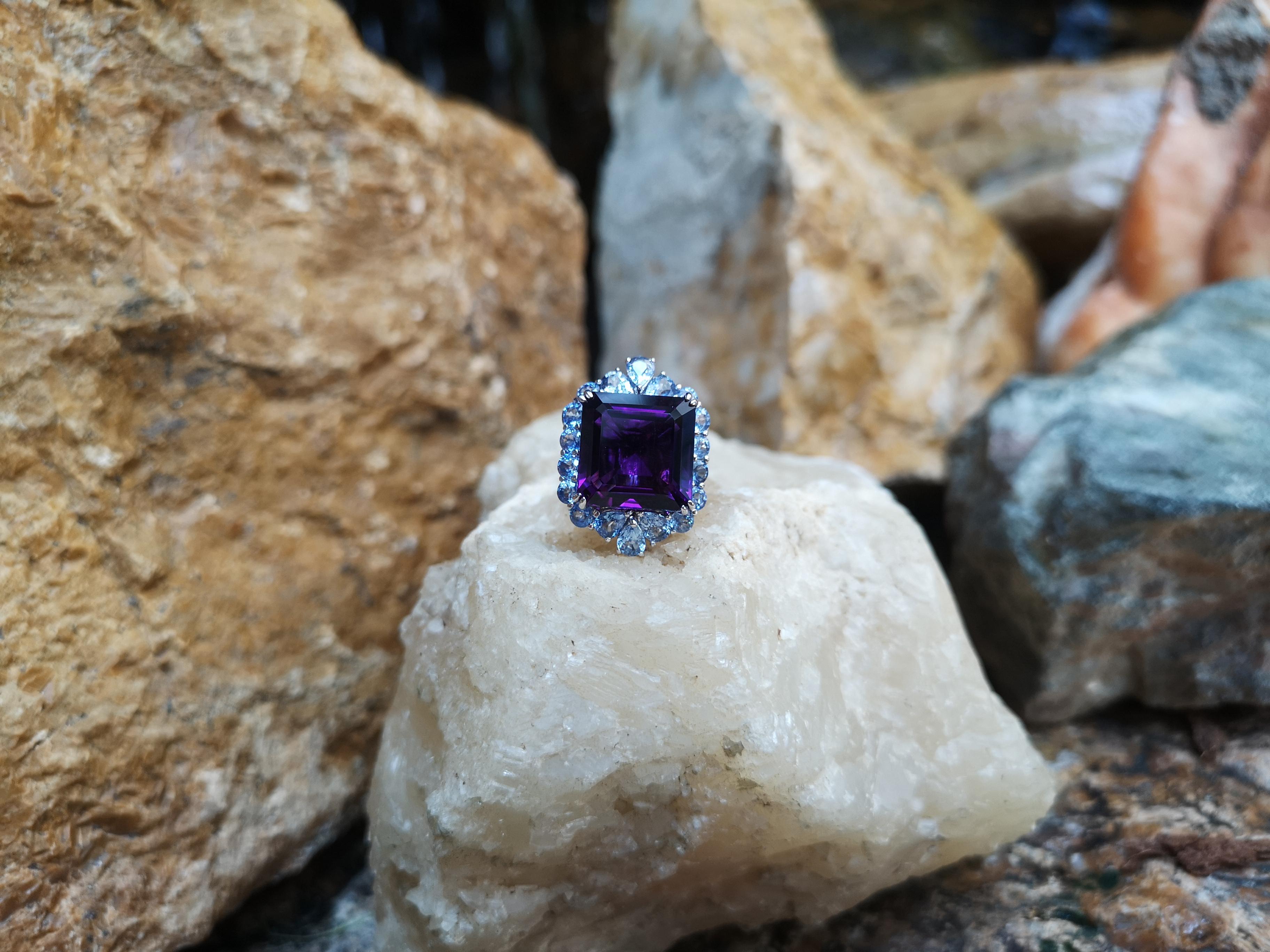 Princess Cut Amethyst with Blue Sapphire Ring Set in 18 Karat White Gold Settings For Sale