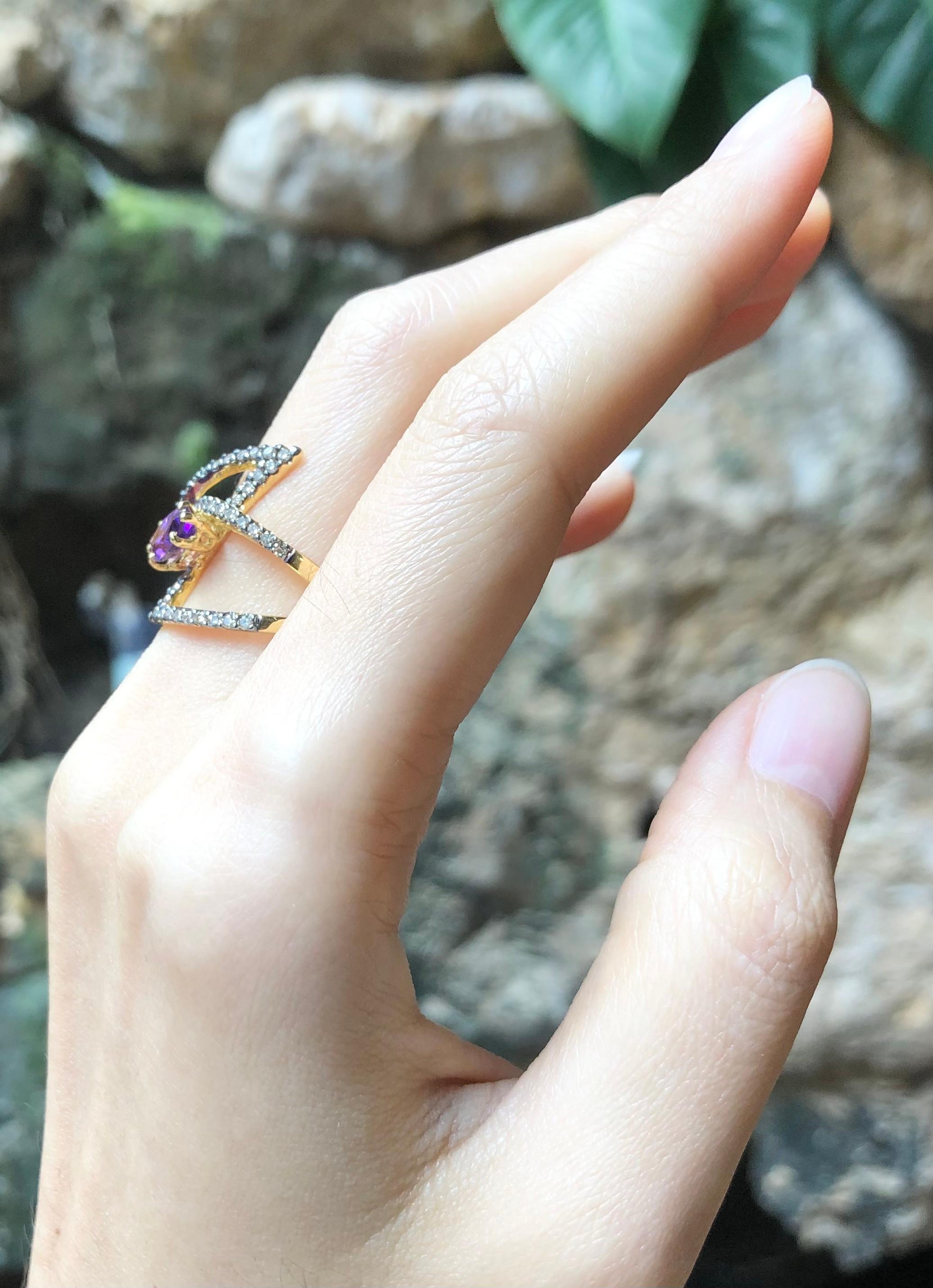 Amethyst with Brown Diamond Ring Set in 18 Karat Gold by Kavant & Sharart For Sale 4