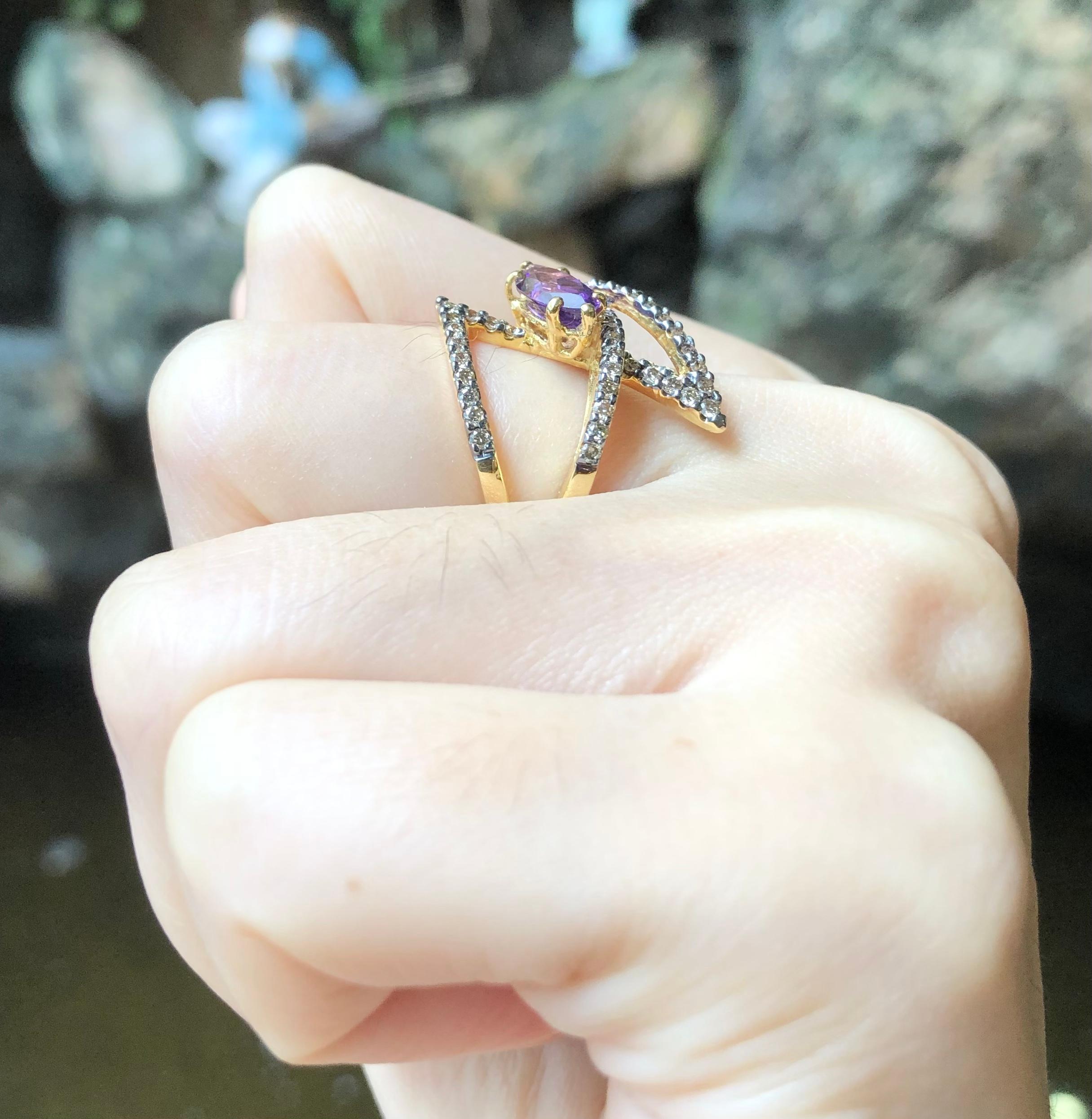Amethyst with Brown Diamond Ring Set in 18 Karat Gold by Kavant & Sharart In New Condition For Sale In Bangkok, TH