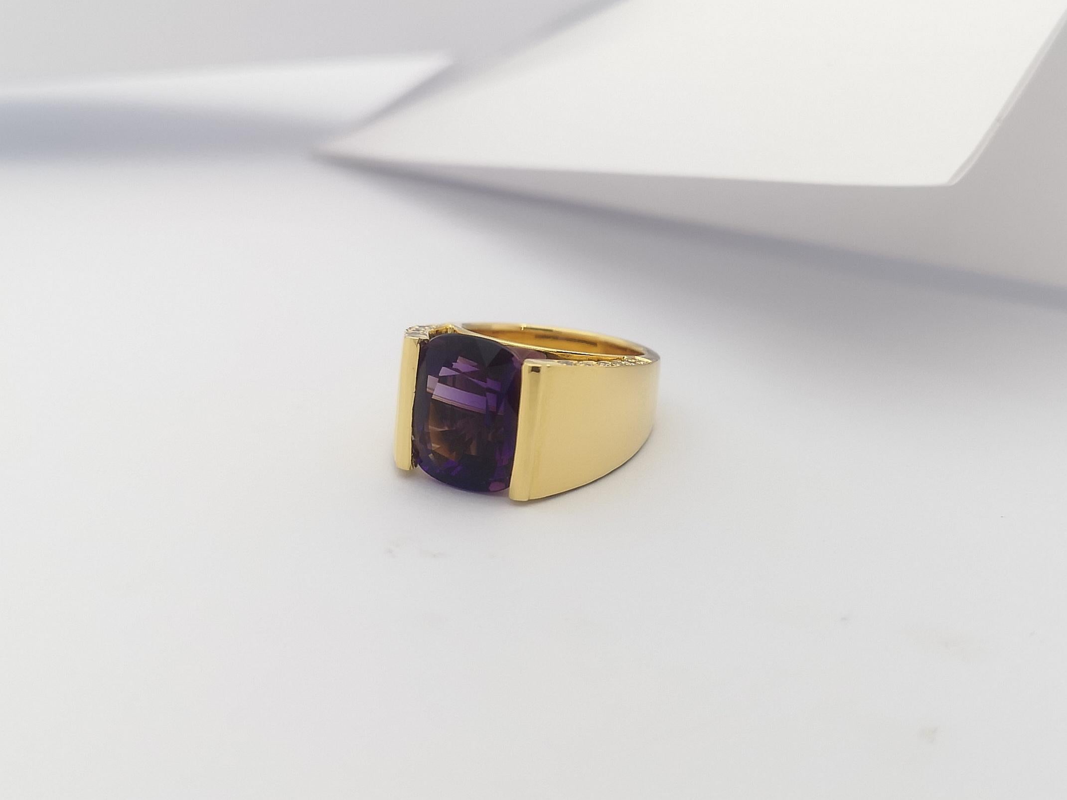 Bague en or 18 carats ornée d'une améthyste et d'un diamant Brown en vente 2