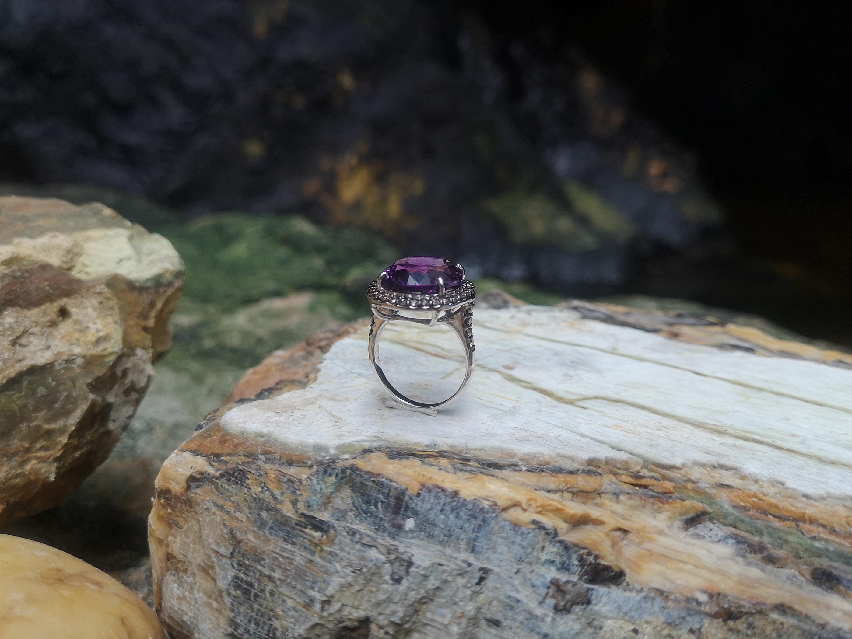 Amethyst with Brown Diamond Ring Set in 18 Karat White Gold Settings For Sale 4