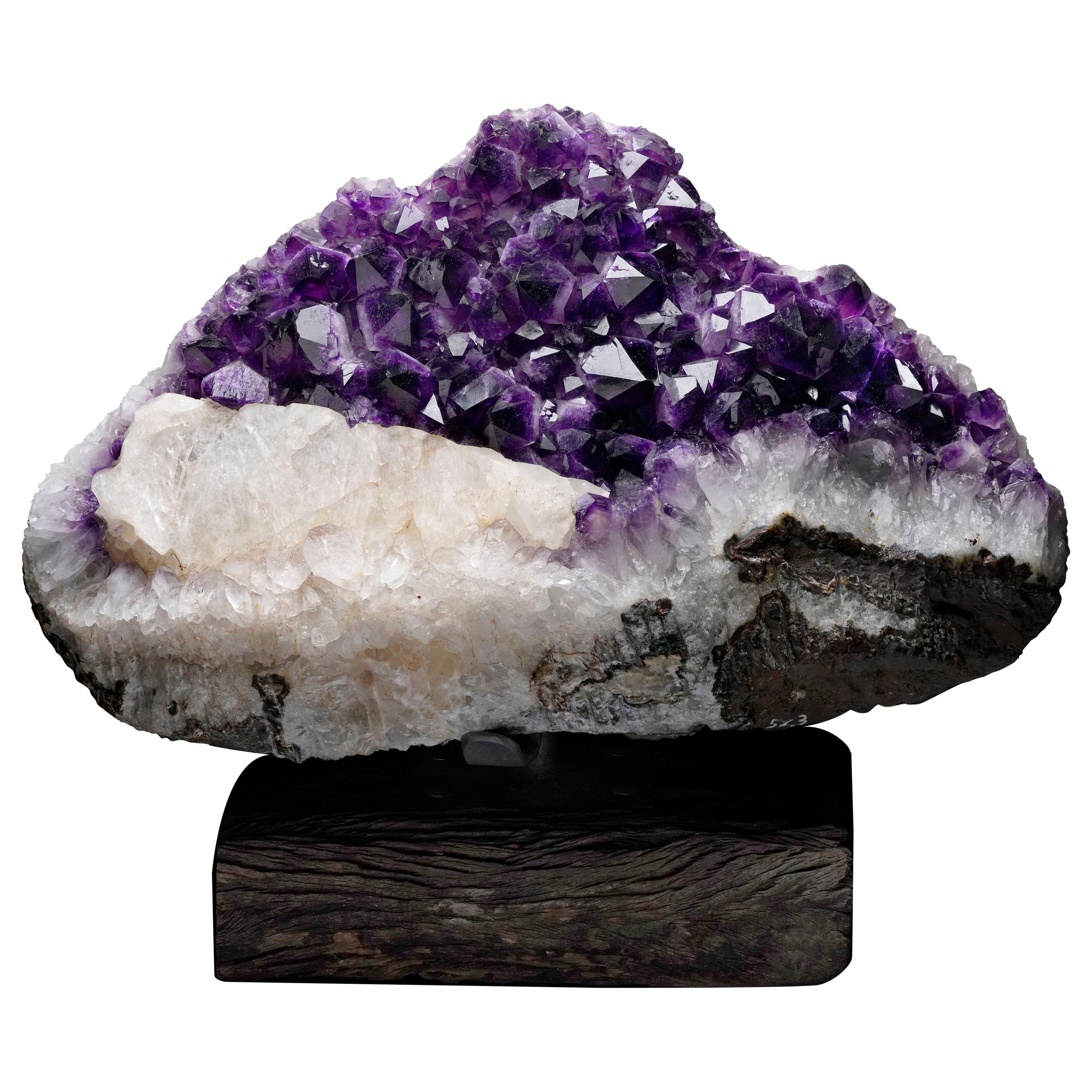 Améthyste avec calcite sur Stand