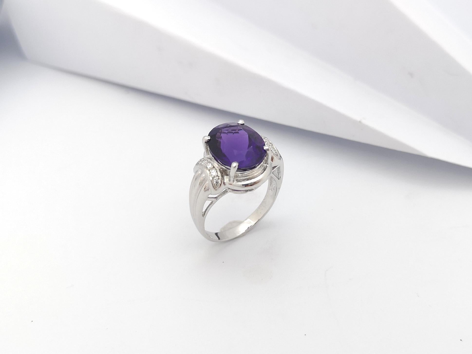 Ring mit Amethyst und kubischem Zirkon in Silberfassung im Angebot 7