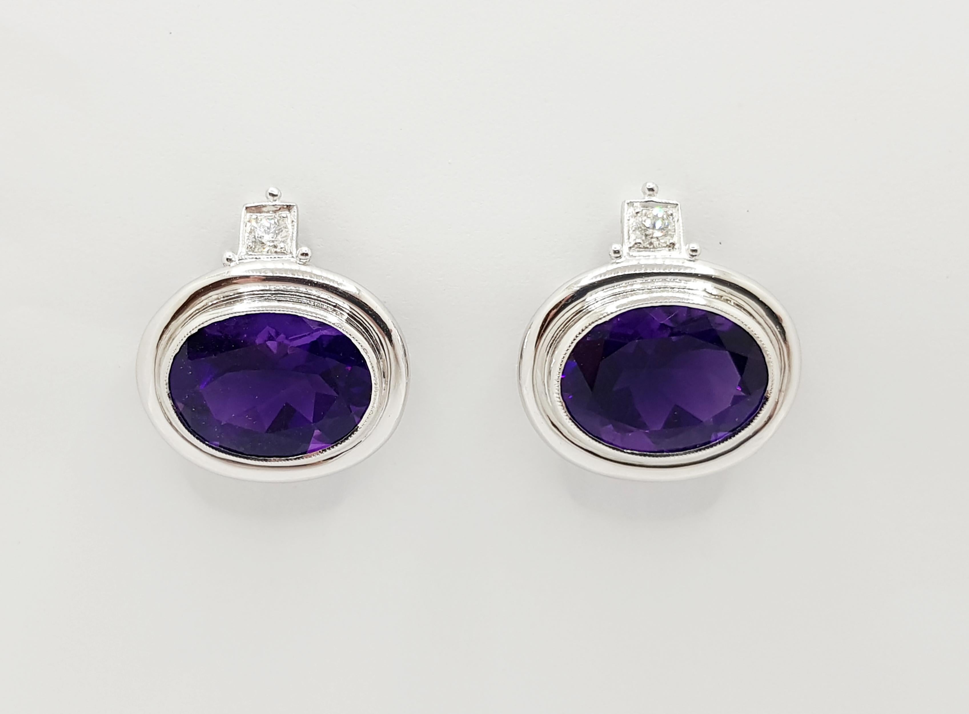 Amethyst with Diamond Earrings Set in 18 Karat White Gold Settings In New Condition For Sale In Bangkok, TH