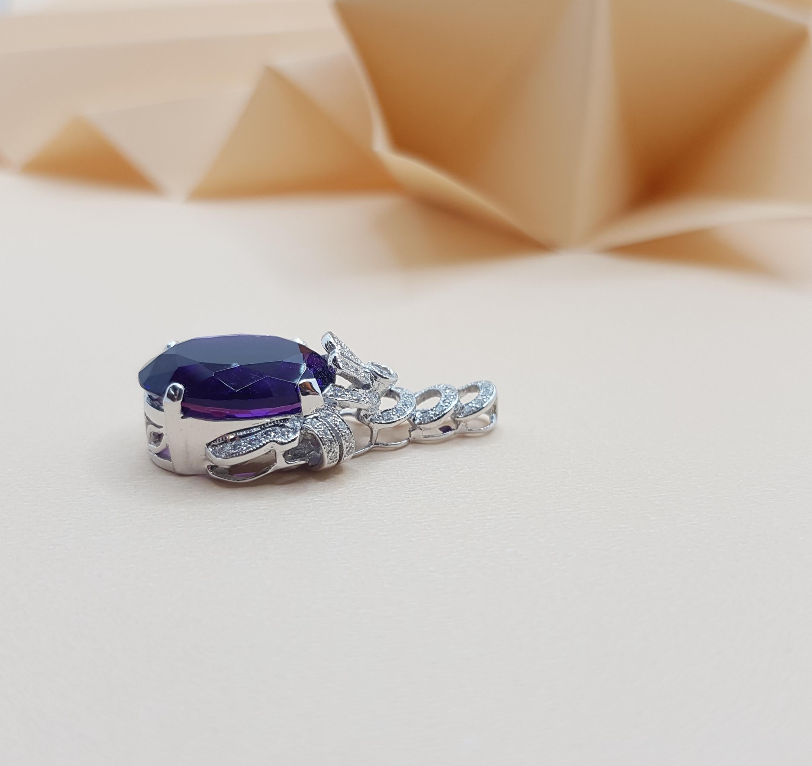 Oval Cut Amethyst with Diamond Pendant Set in 18 Karat White Gold Settings For Sale