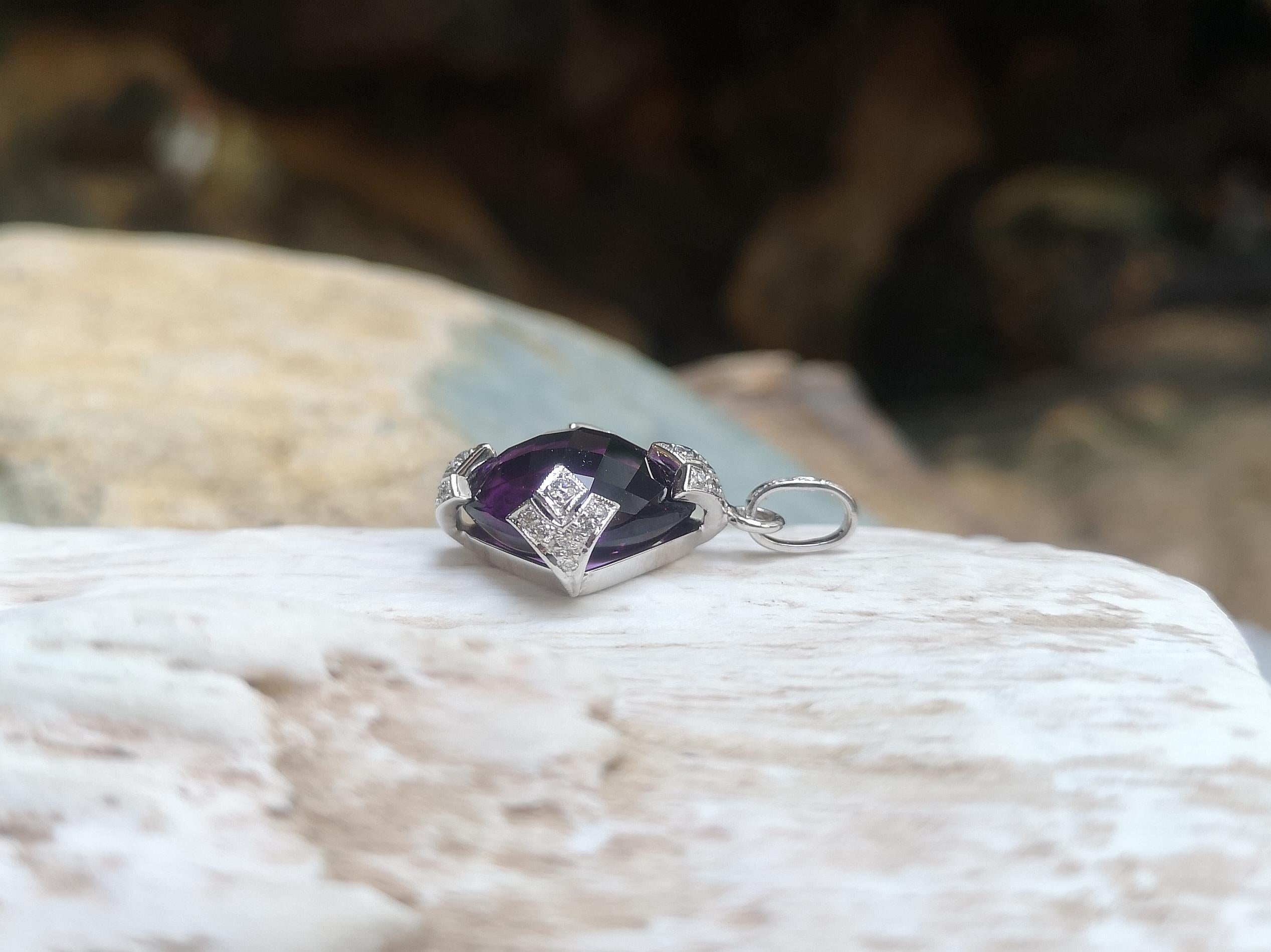 Amethyst with Diamond Pendant Set in 18 Karat White Gold Settings For Sale 1