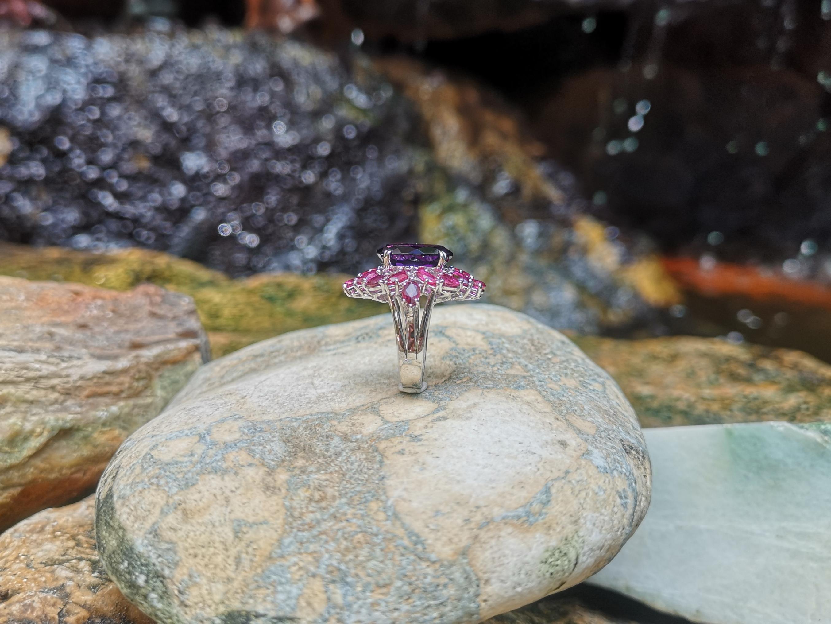 Amethyst with Ruby Ring Set in 18 Karat White Gold Settings For Sale 6