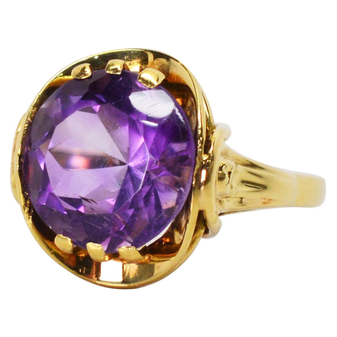 Amethyst Yellow Gold Cocktail Ring