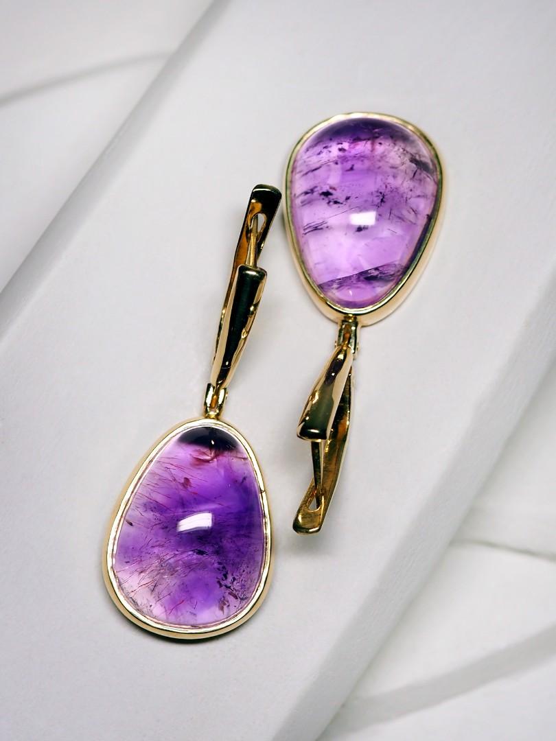 Amethyst Yellow Gold Earrings Cabochon Gems In New Condition For Sale In Berlin, DE