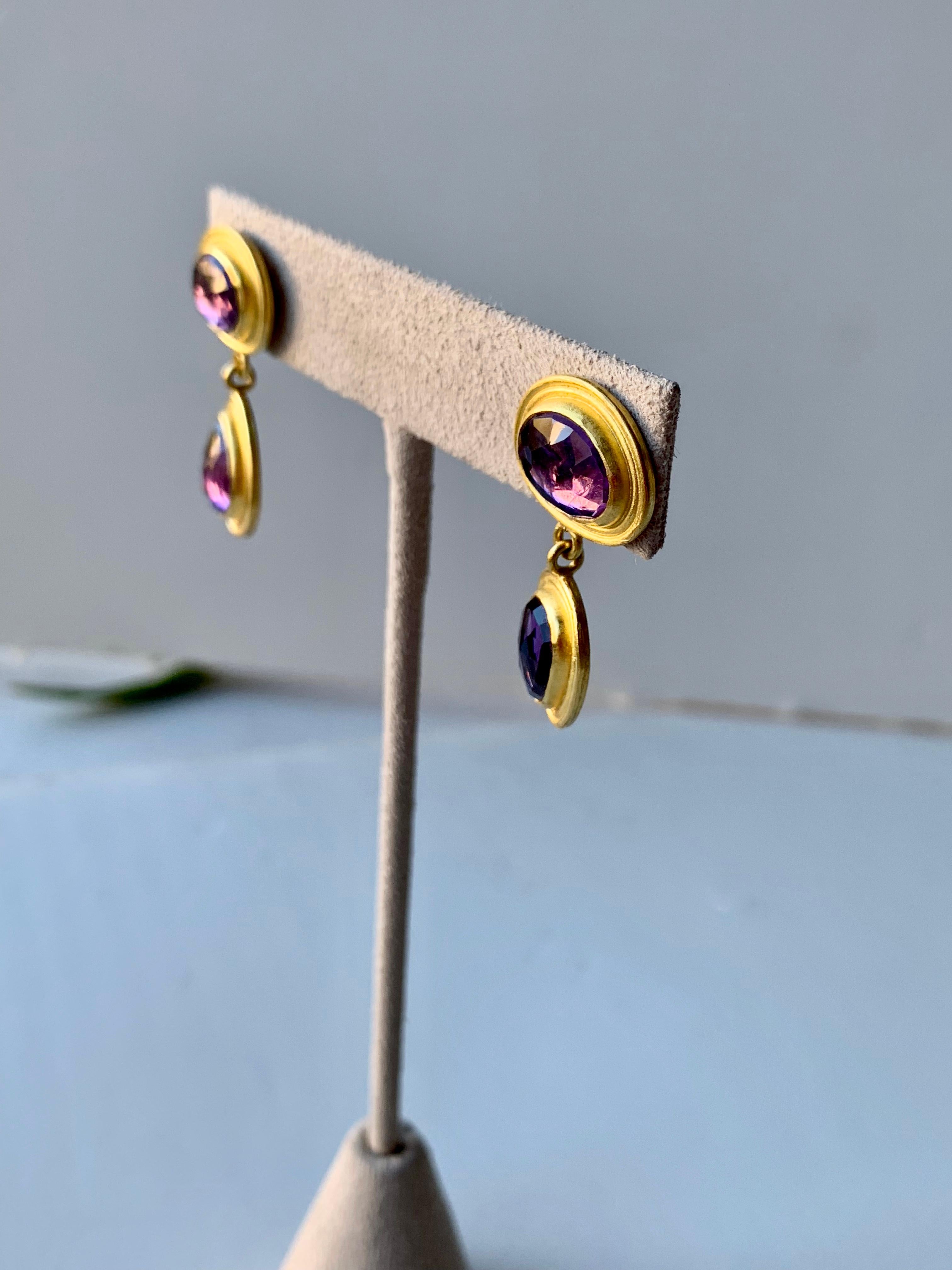 Amethyst Yellow Gold 22 Karat Gold 18 Karat Gold Dangle Earrings In New Condition In New York, NY