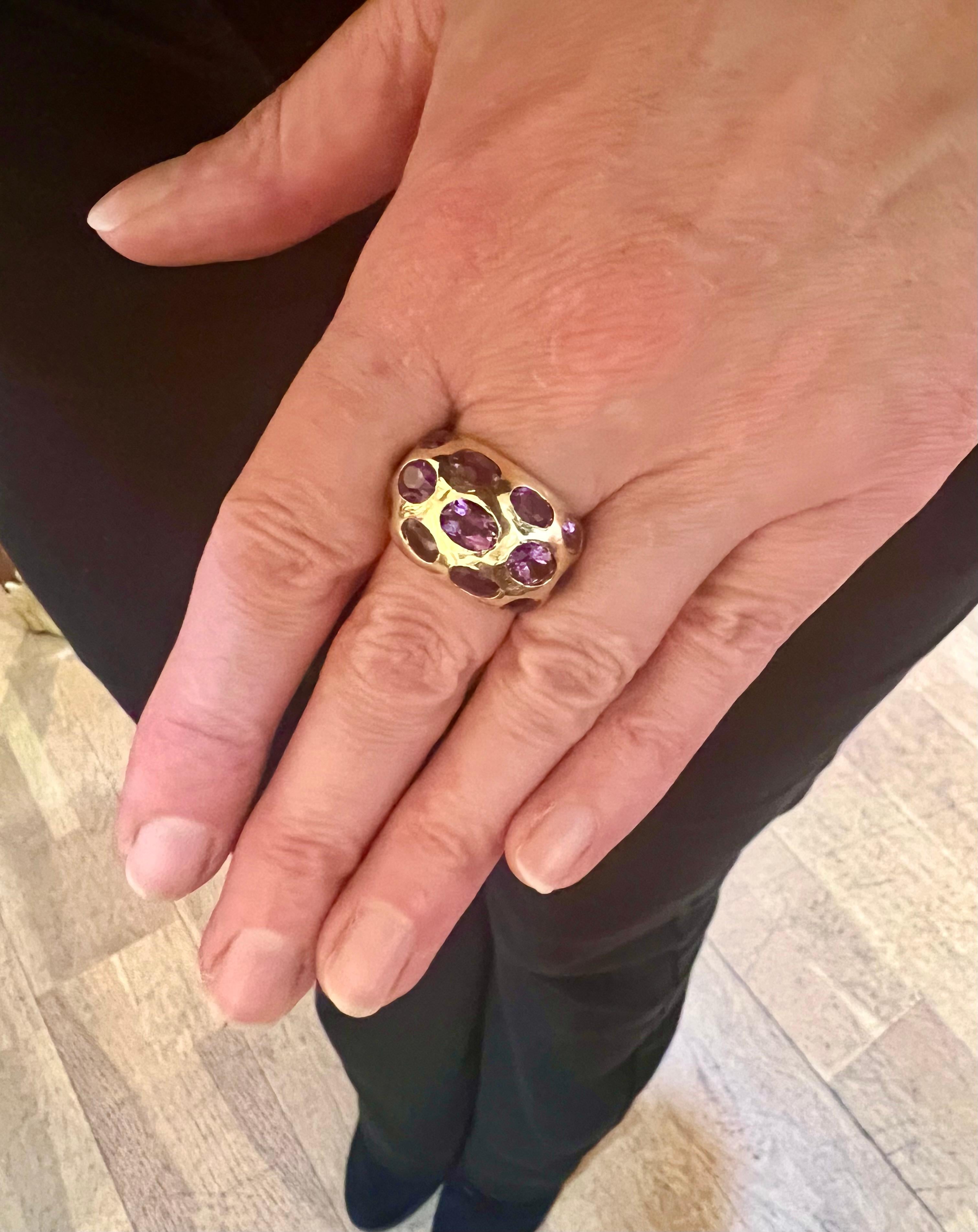 Modern Amethysts 18 Carat Yellow Gold Band Ring For Sale