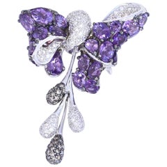 Amethysts Diamonds 18 Karat White Gold Bow Brooch, 2010