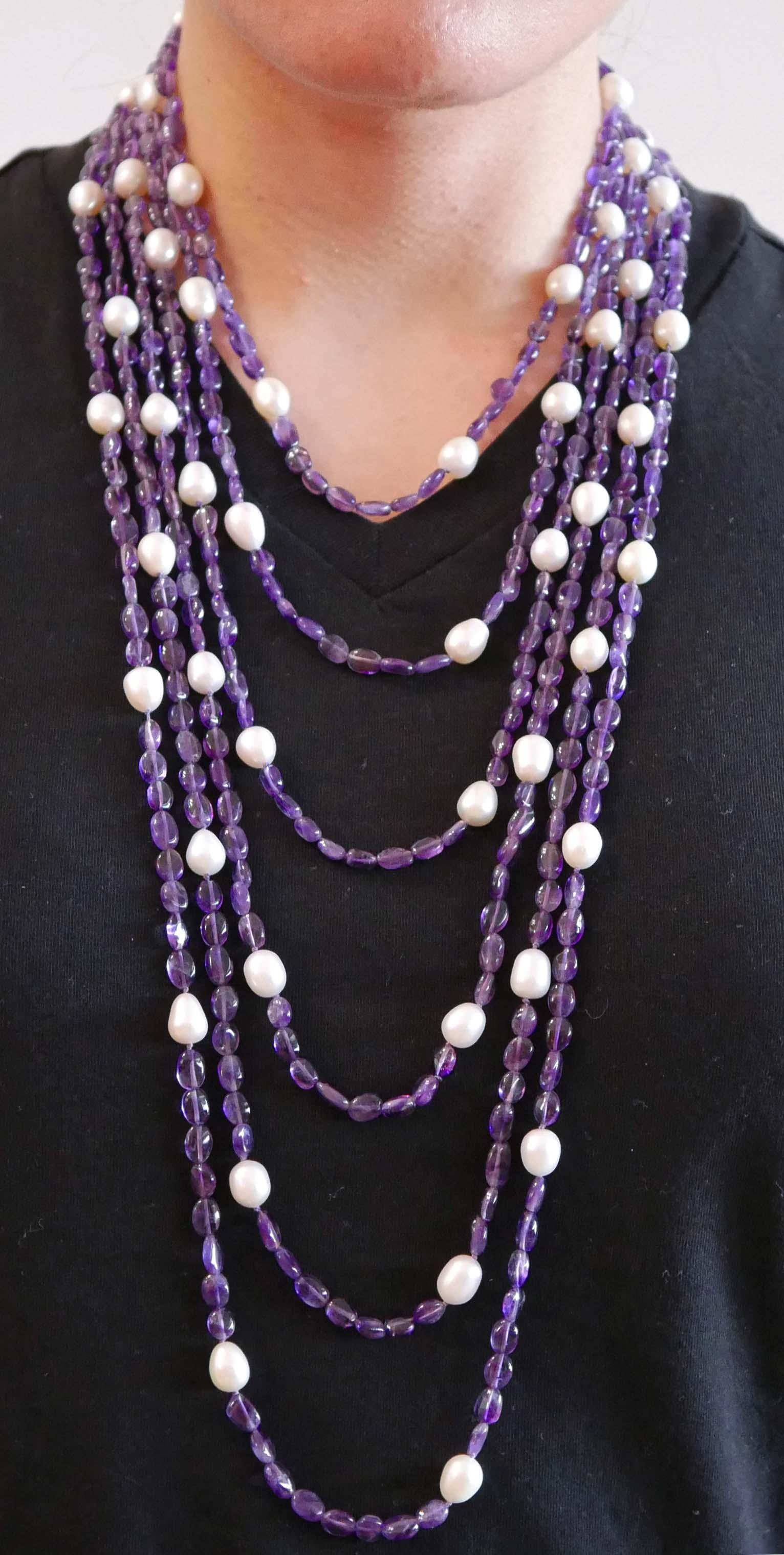Amethysts, Pearls, Multi-Strands Necklace. In Good Condition For Sale In Marcianise, Marcianise (CE)