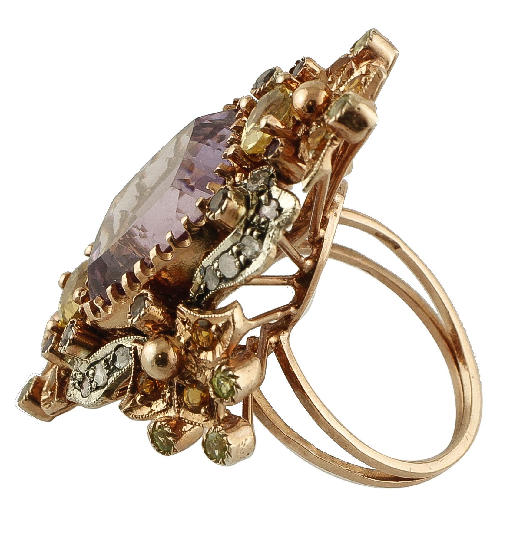 Ring aus 9 Karat Gold und Silber mit Amethysten, Topas, Granaten, Peridoten, Diamanten (Retro) im Angebot