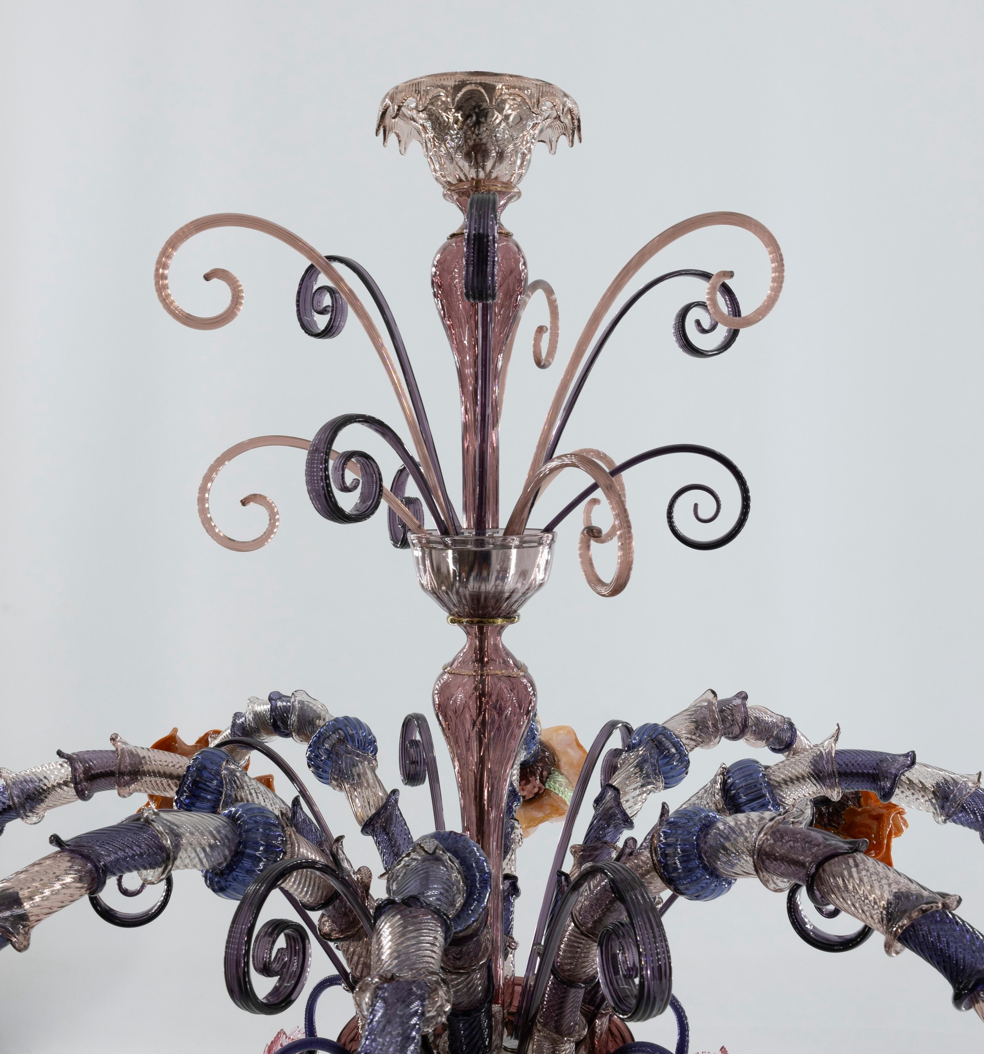 Verre d'art Lustre Flowers Rezzonico Améthyste Murano Venise Italie années 1980 en vente
