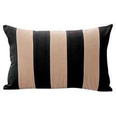 Ametista II - Oreiller décoratif de luxe en velours beige et noir fait main