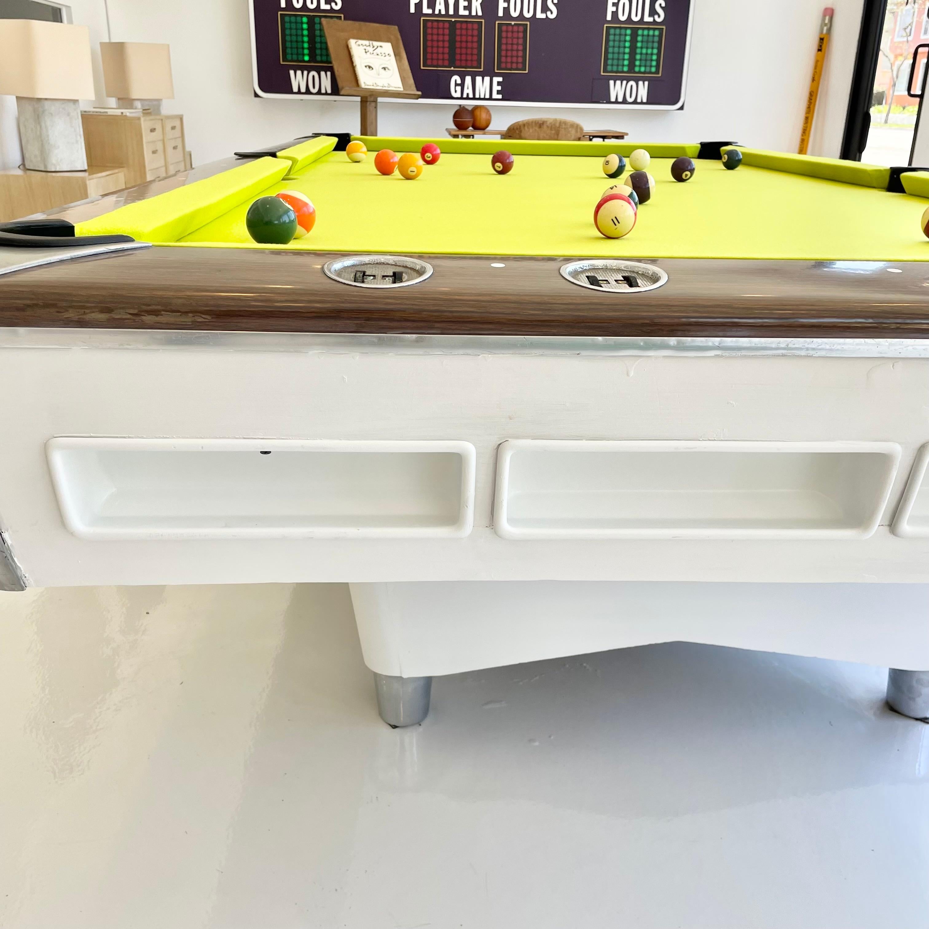 AMF 1970s Slime Green Championship Pool Table 10