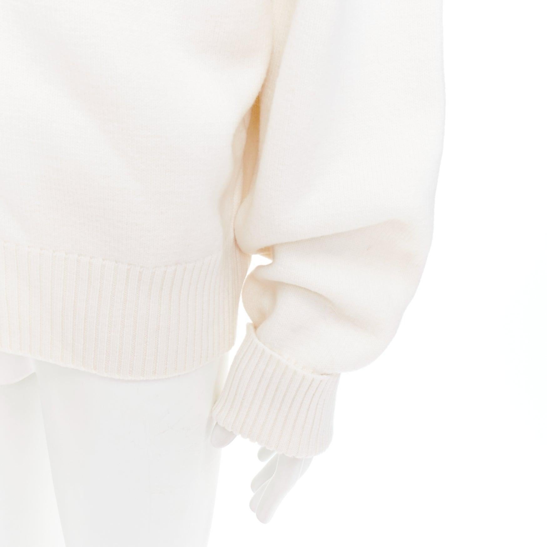 Cardigan boutonné AMI De Coeur en laine vierge crème avec logo en forme de cœur XL en vente 3