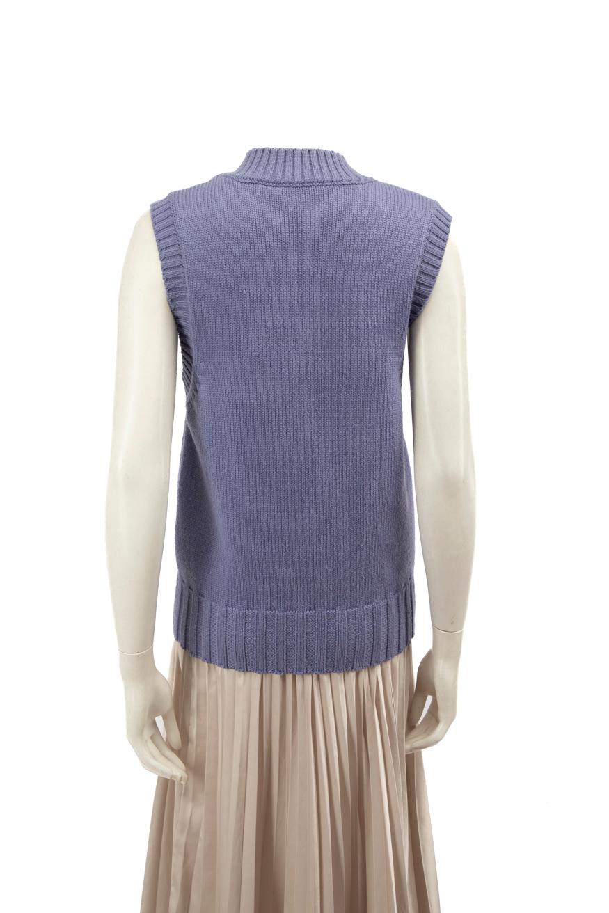 Violet AMI Lavender Purple V-One V-Neck Vest Size M en vente