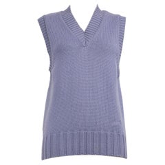 Chaleco AMI Lavanda Morado Cuello en V Talla M