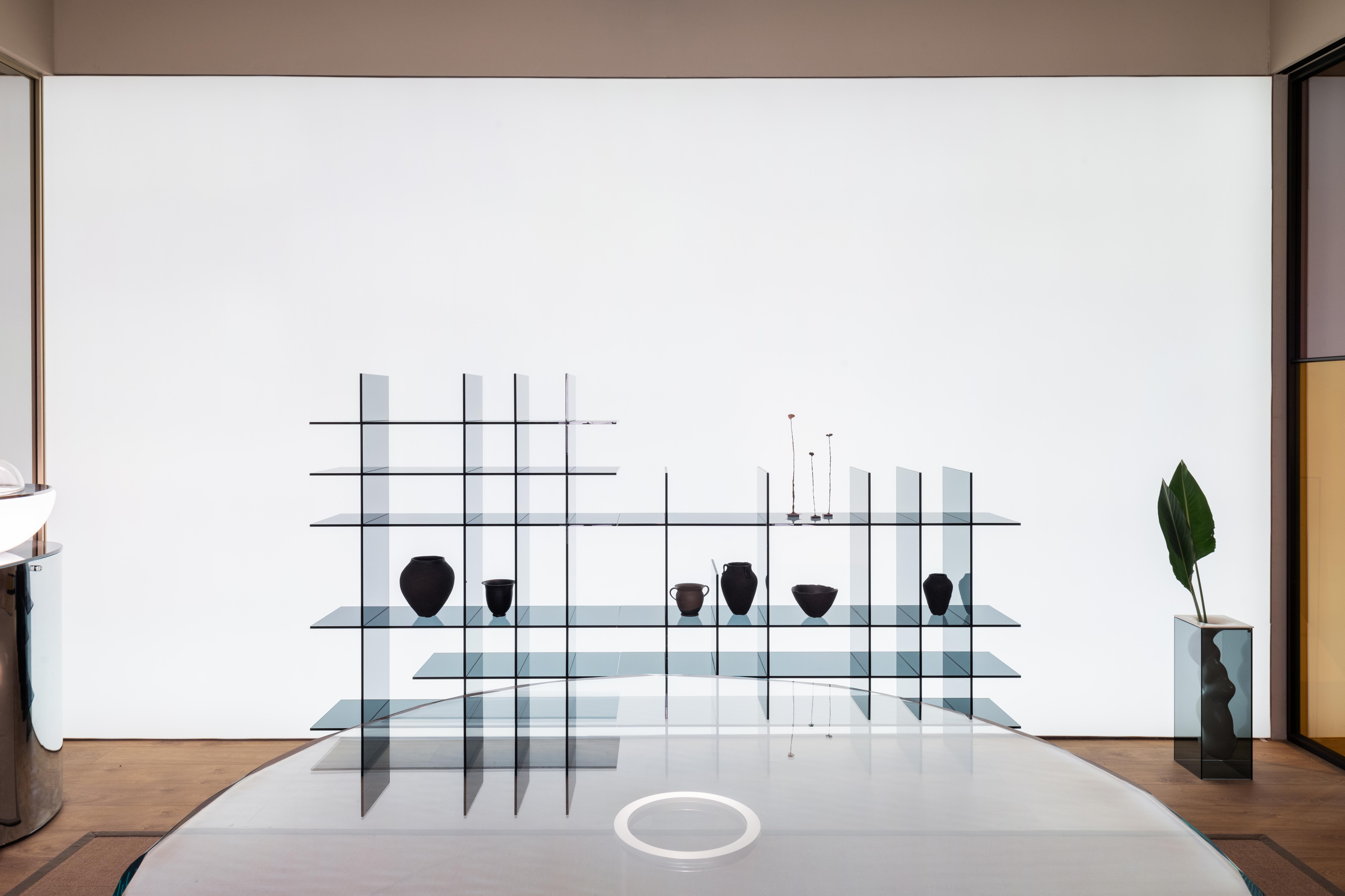 AMI-VERRE Dark Grey Glass Bookshelf by Jean Nouvel for Glas Italia In New Condition For Sale In Macherio, IT