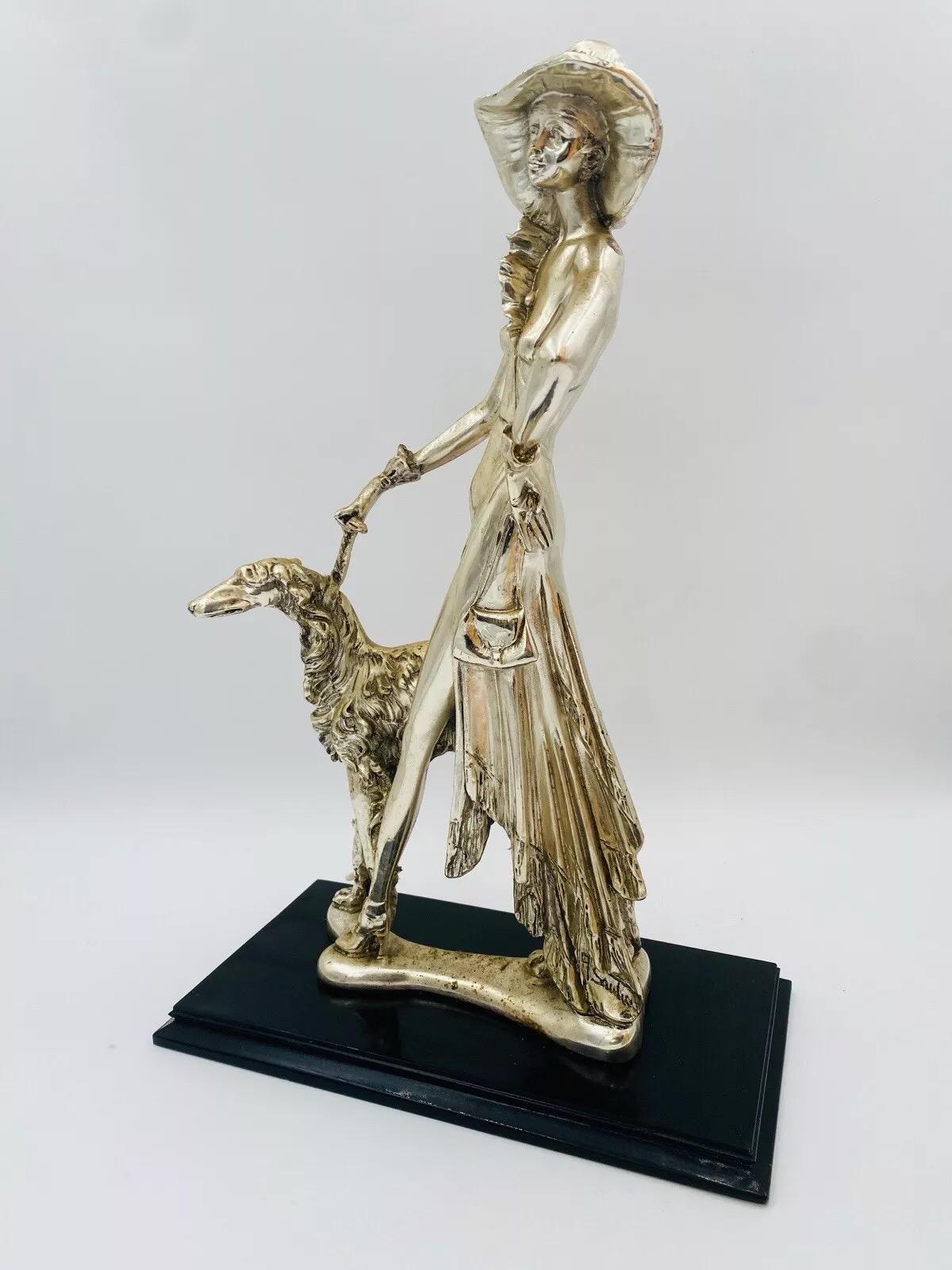 Italian Amilcare Santini Scultura In Resina Argentata Art Dèco in vendita