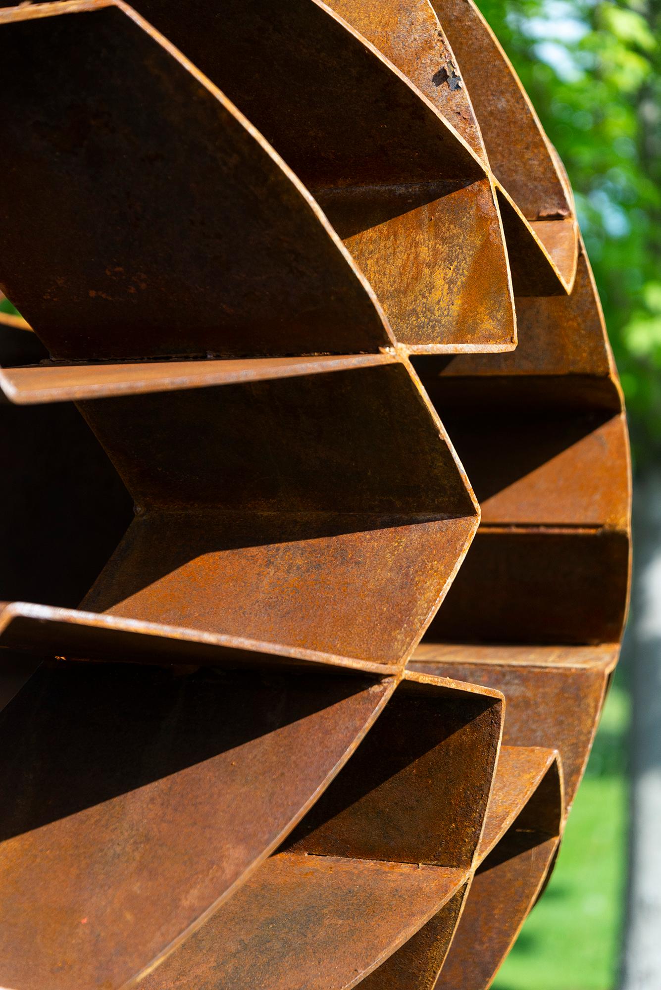 Shamsé - minimalist, contemporary, geometric abstract, steel outdoor sculpture For Sale 3