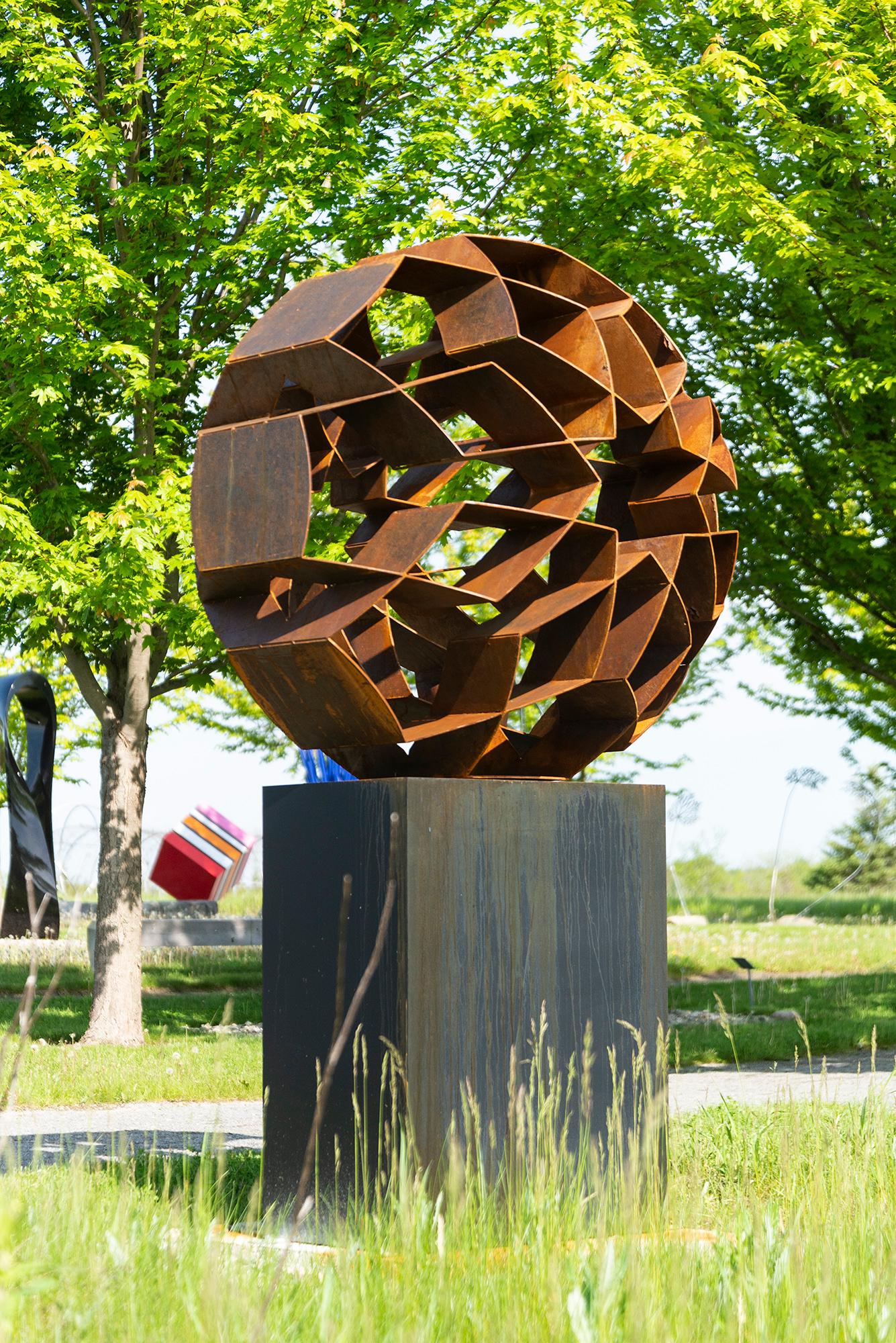 Amin Sadraei Abstract Sculpture - Shamsé - minimalist, contemporary, geometric abstract, steel outdoor sculpture