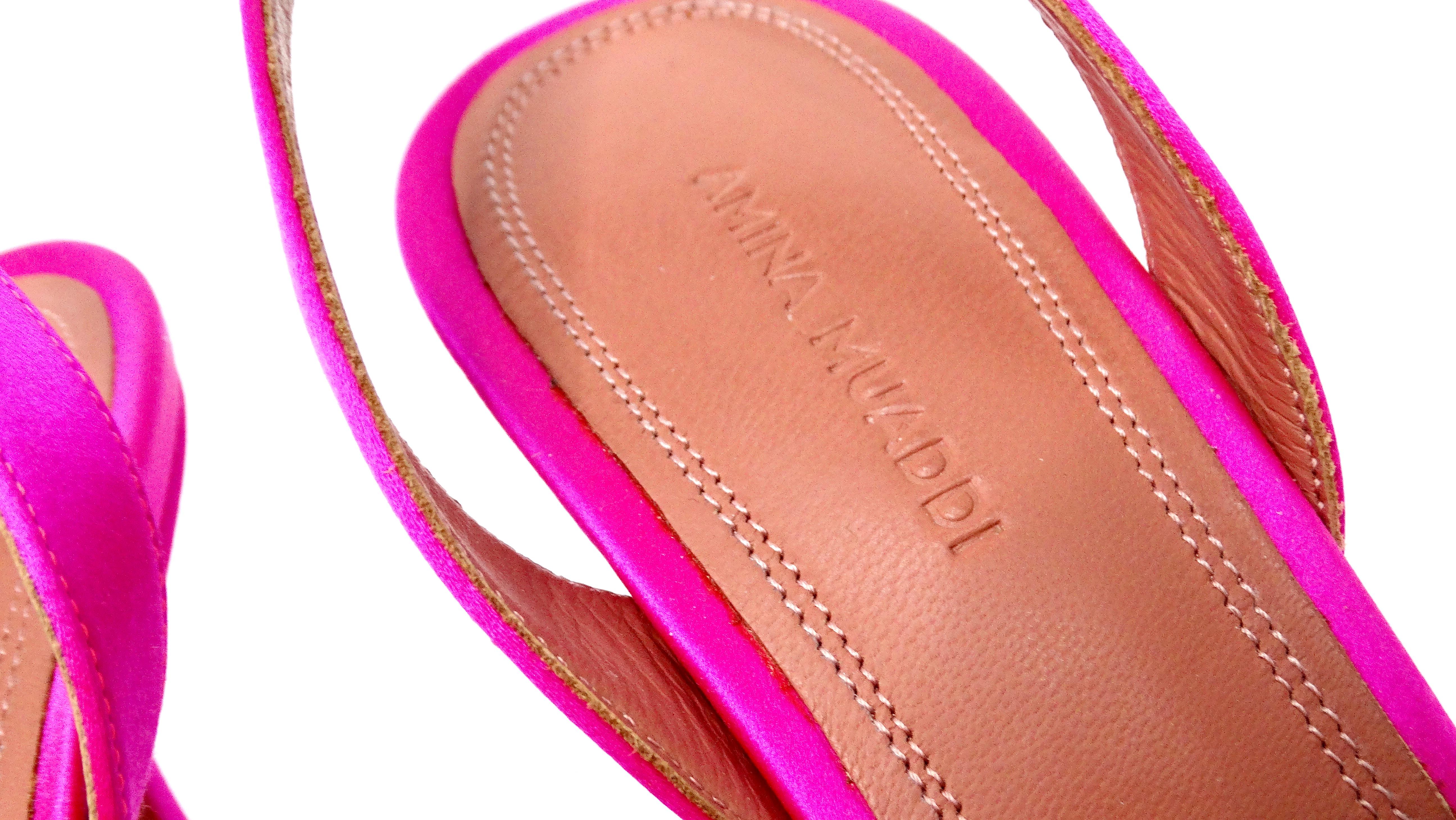 Amina Muaddi Begum Hot Pink Satin Slingback Pumps mit Slingback im Angebot 3