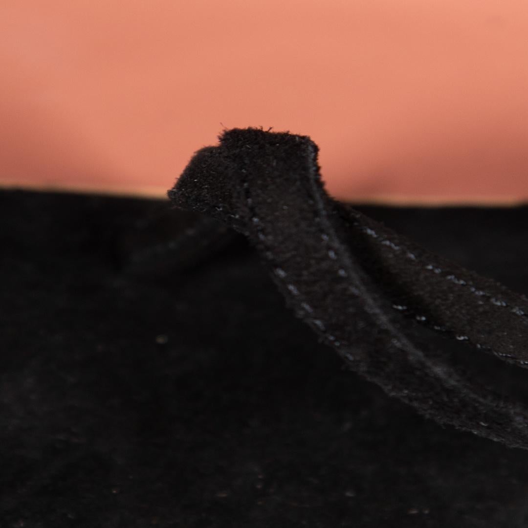 Amina Muaddi Schwarz Zula 95 Wildleder Zehensandalen Größe IT 37 im Angebot 1