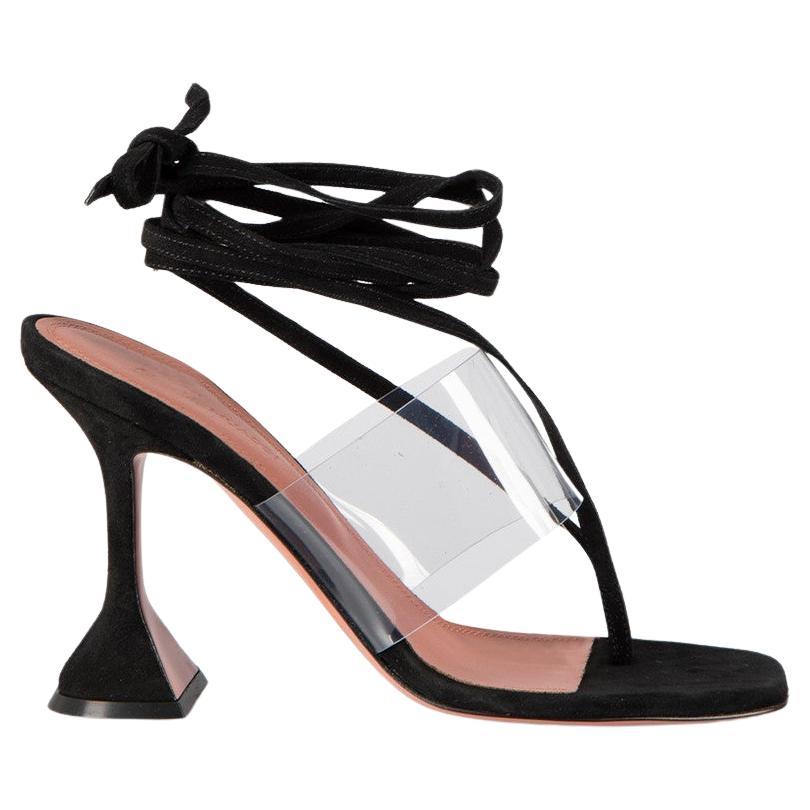 Amina Muaddi Sandales chasuble noires Zula 95 en daim Taille IT 37