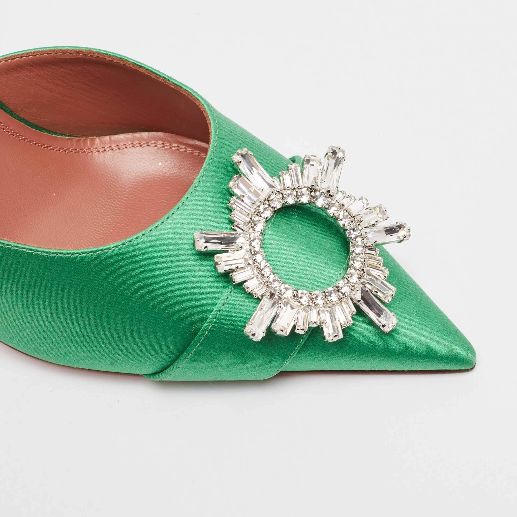 Amina Muaddi Mules à bout pointu en satin vert ornées de cristaux Begum Taille 40,5 3