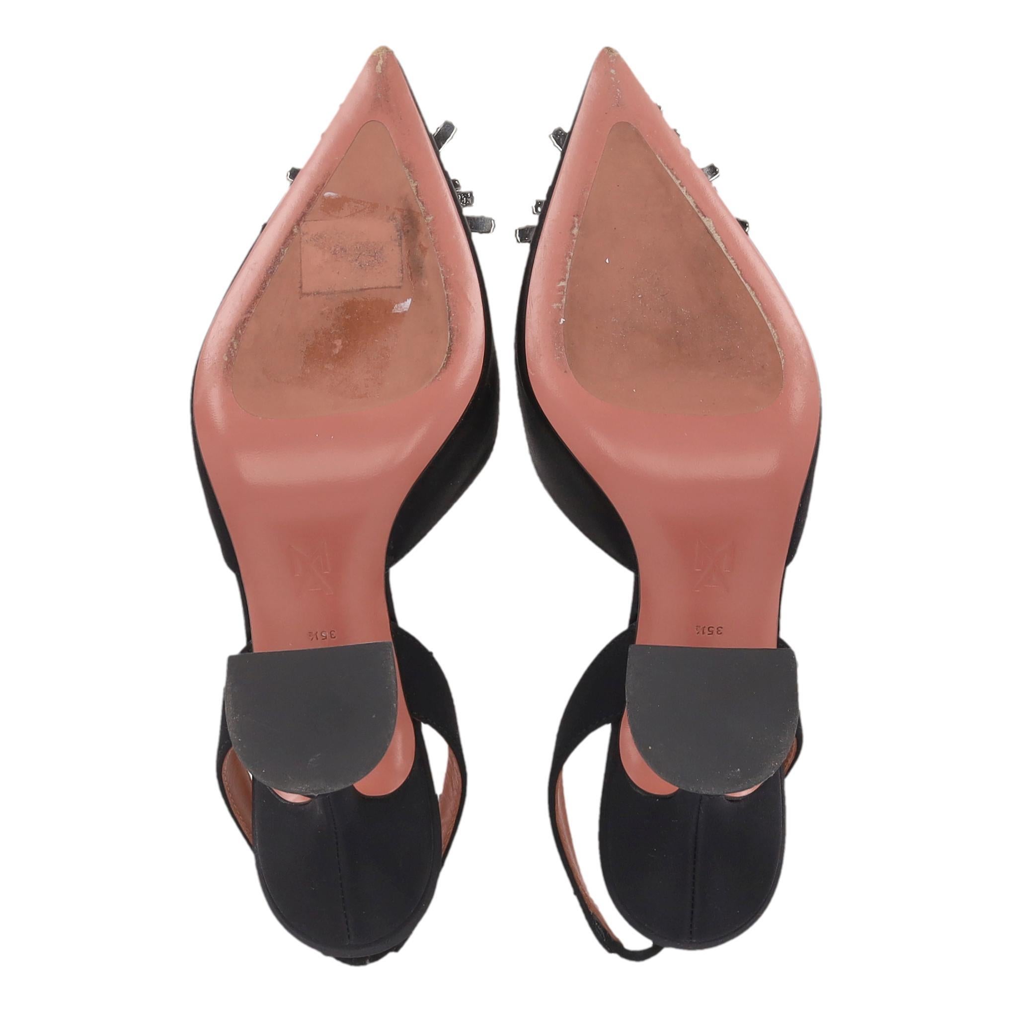 Donna Amina Muaddi - Tacchi con spilla in raso Jewell e spilla in raso in vendita