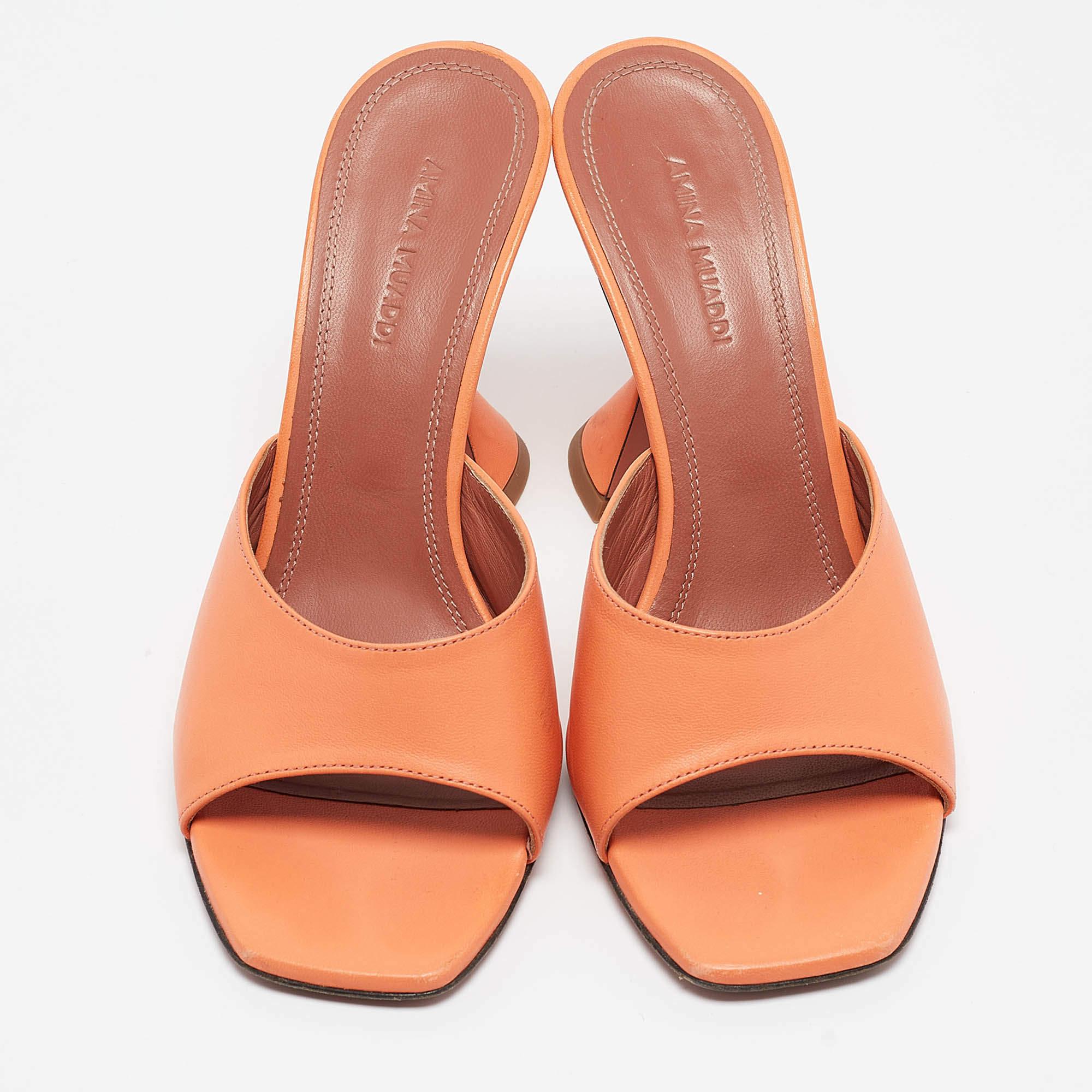 Arancia Amina Muaddi - Sandali Lupita in pelle arancione Taglia 37 in vendita