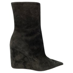 AMINA MUADDI Size 8 Black Suede Wedge Boots