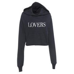 Amiri Schwarzes Sweatshirt aus Baumwolle mit Kapuze und Lovers-Druck S