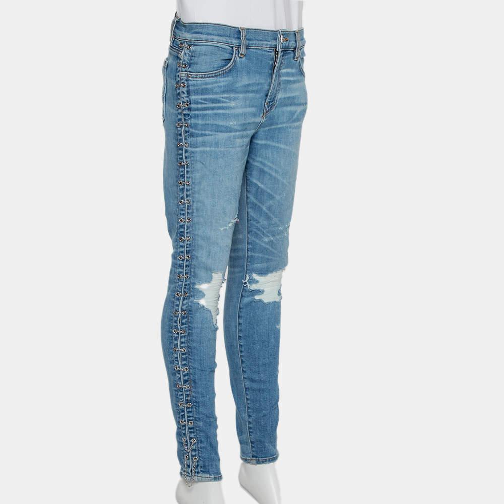 Amiri Blaue Denim-Jeans mit Kettendetail im Zustand „Gut“ im Angebot in Dubai, Al Qouz 2