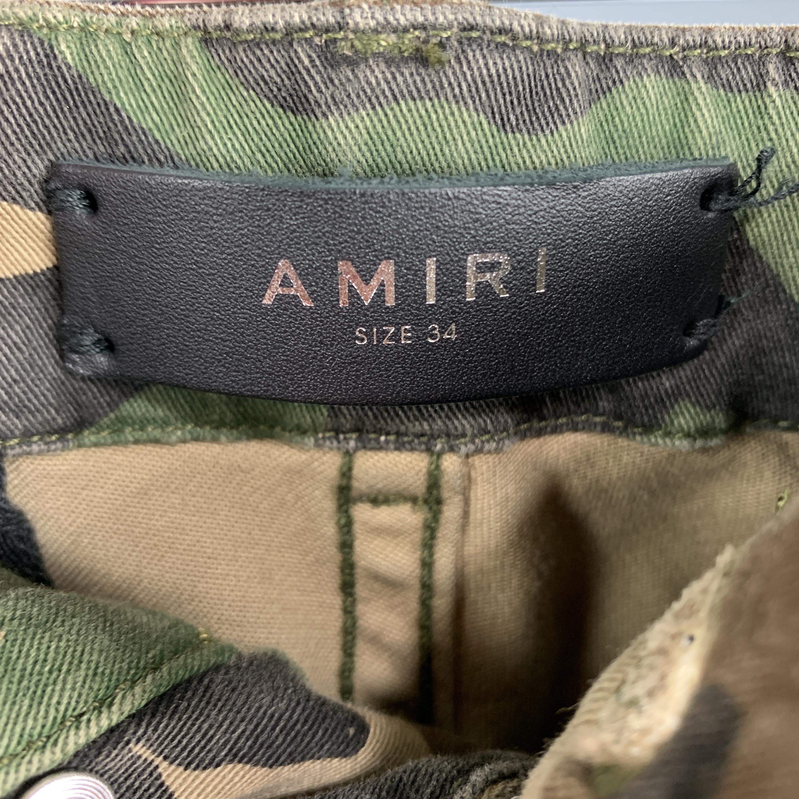 AMIRI Size 34 x 34 Olive Camouflage Cotton Blend Cargo Casual Pants In Excellent Condition In San Francisco, CA