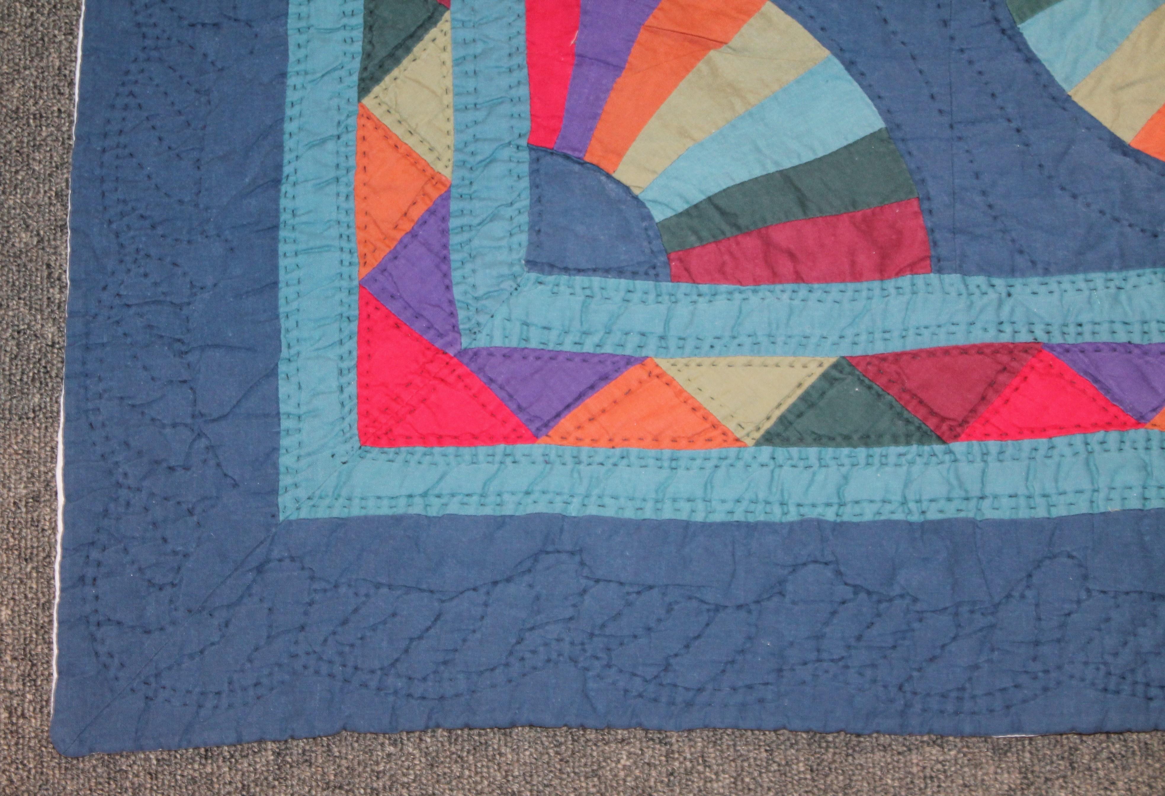 American Amish Fan Quilt from Ohio, 1950s For Sale