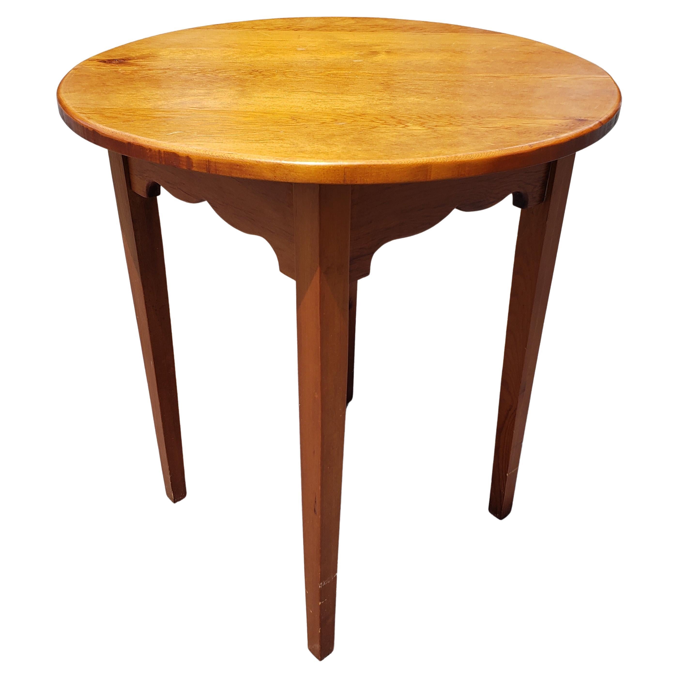 A beautifully hand-crafted solid pine lamp table made by the Amish Artisans of Lancaster County in Eastern Pennsylvania. Table measures 25