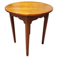 Amish Hand-Crafted Pine Round Lamp Table