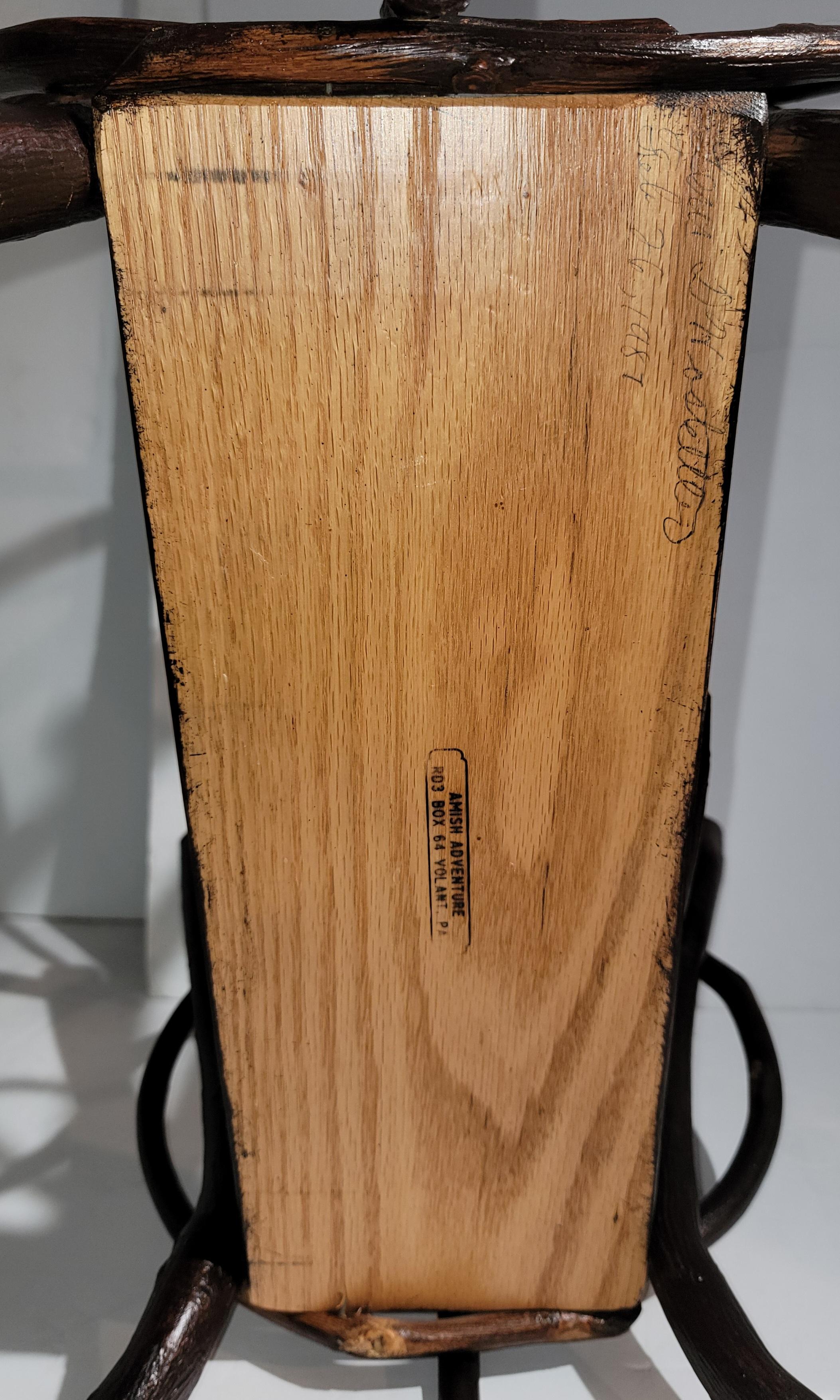 Milieu du XXe siècle Porte-revues amish Hickory en vente