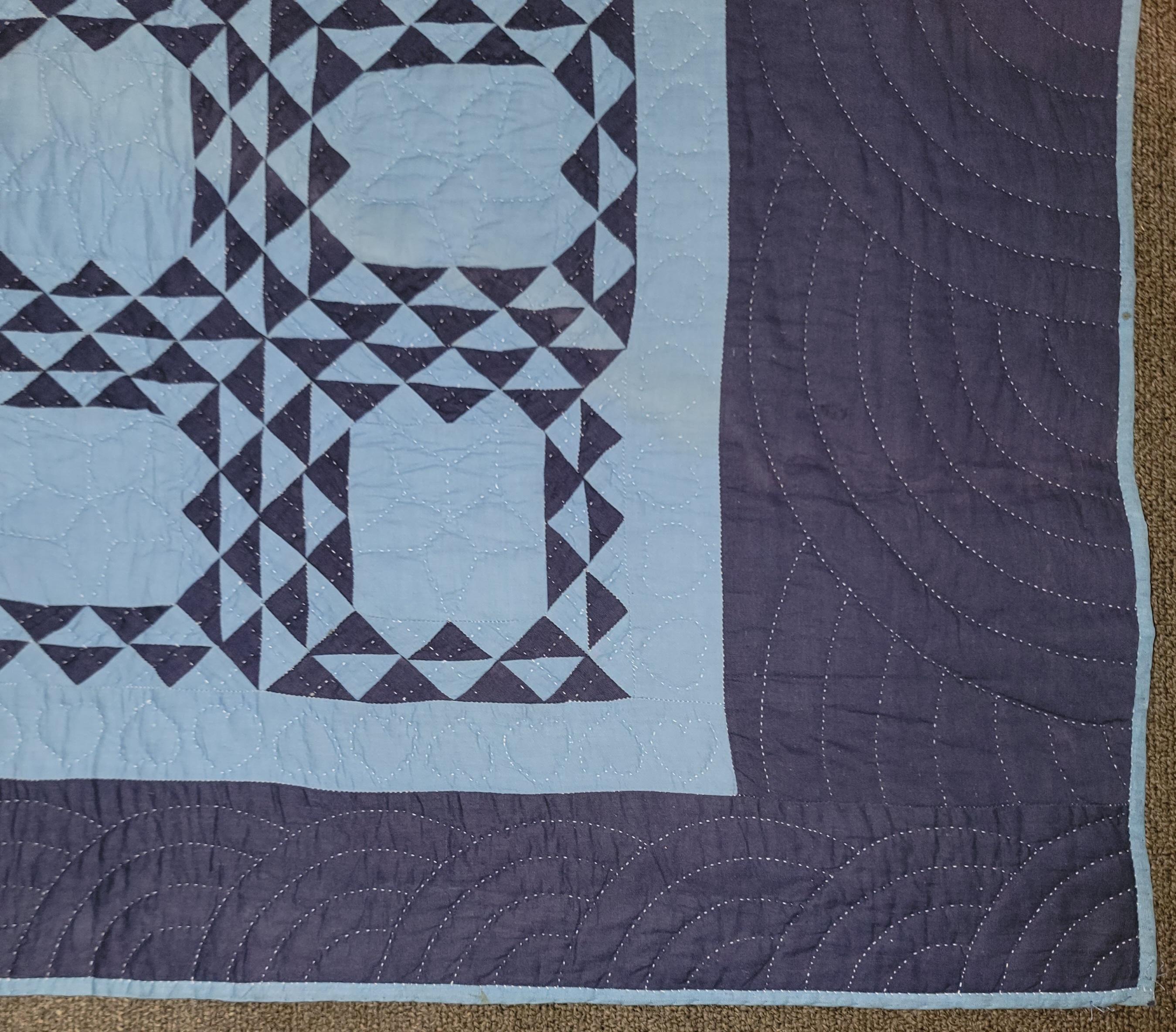 Hand-Woven Amish Ohio Crib Quilt  For Sale