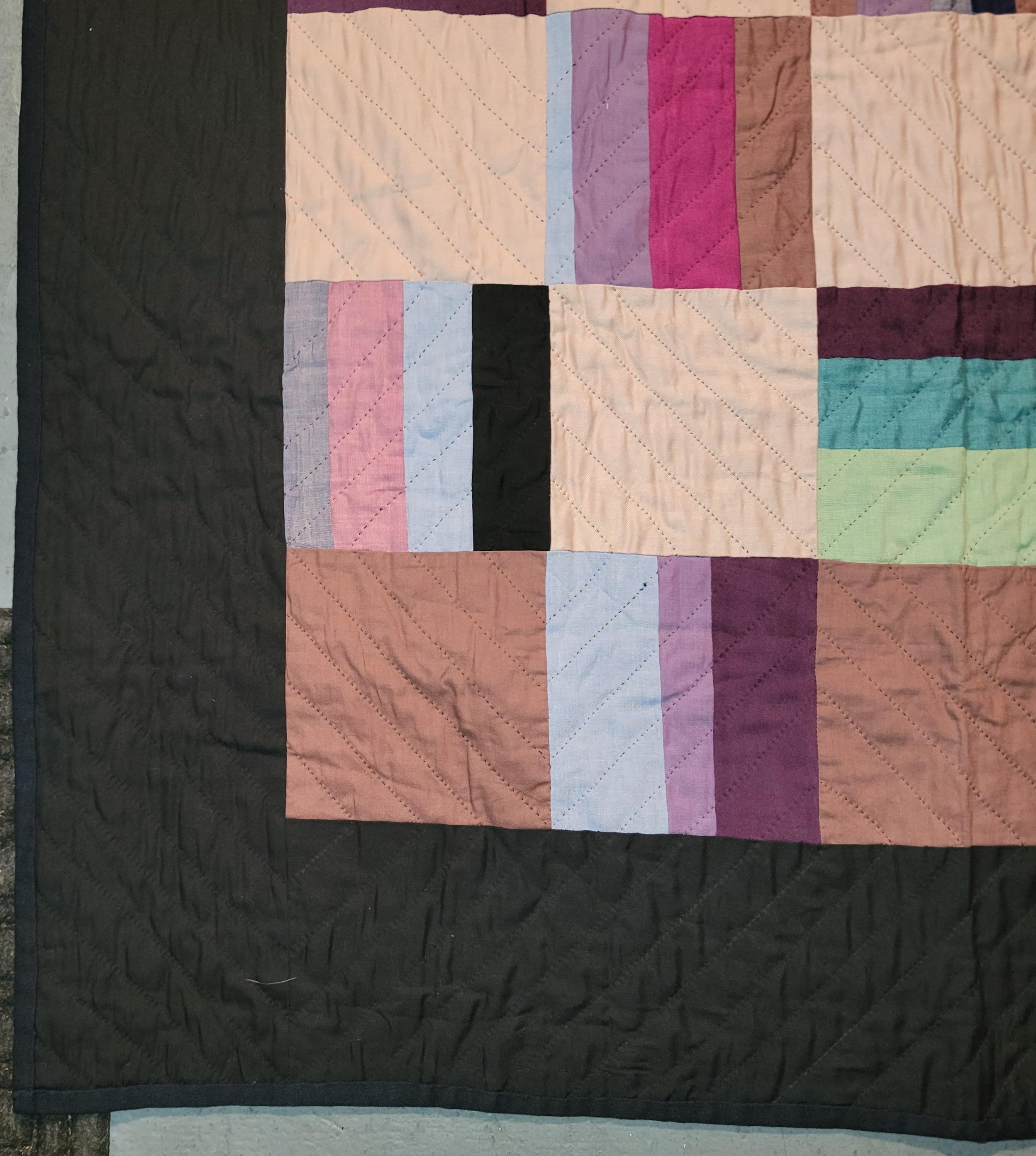 Hand-Crafted Amish Roman Stripes Contained Bars Quilt For Sale